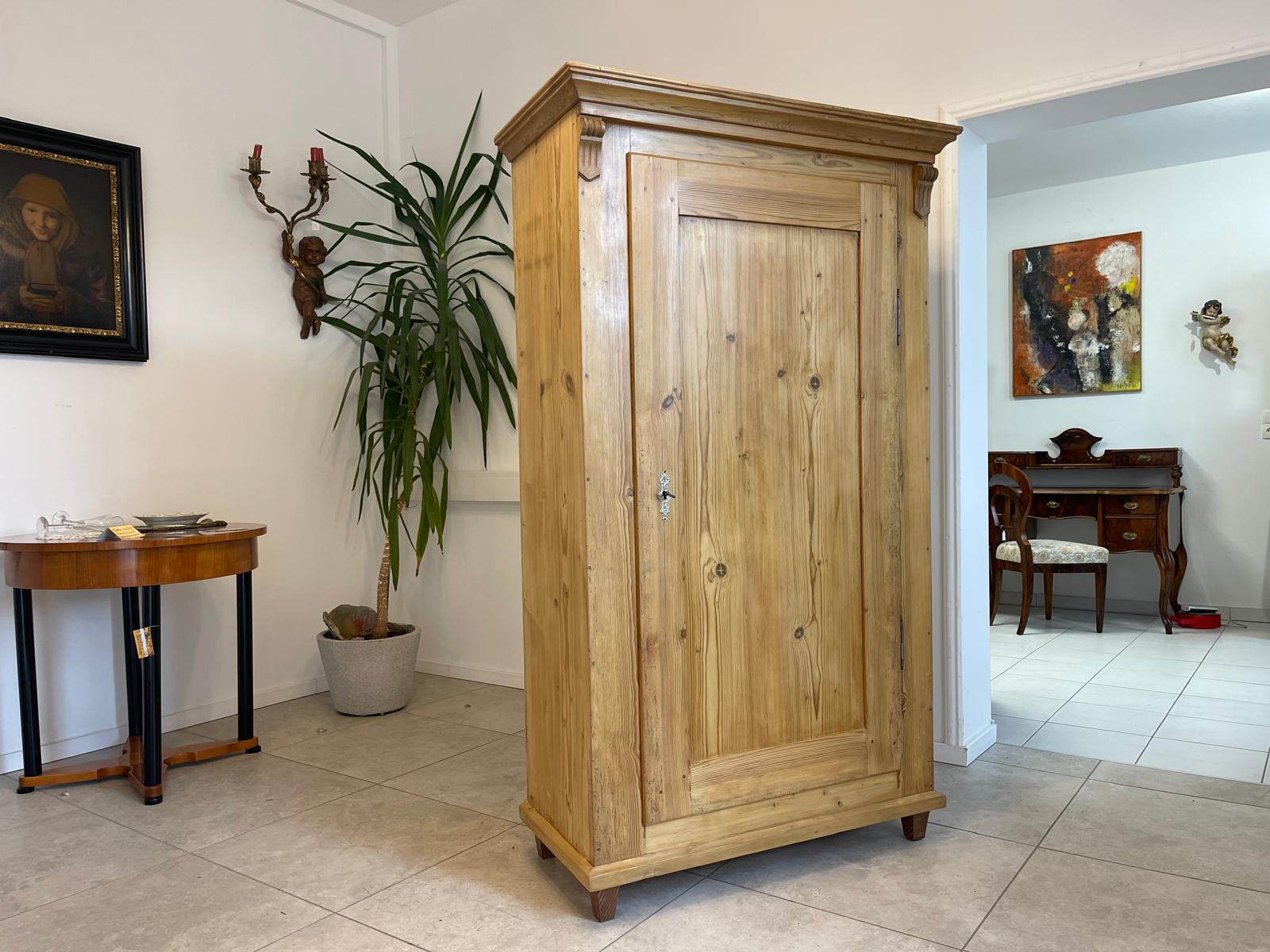 Uriger 1 türiger Bauernschrank Naturholzschrank Steiermark Bauernkasten Schrank G1258
