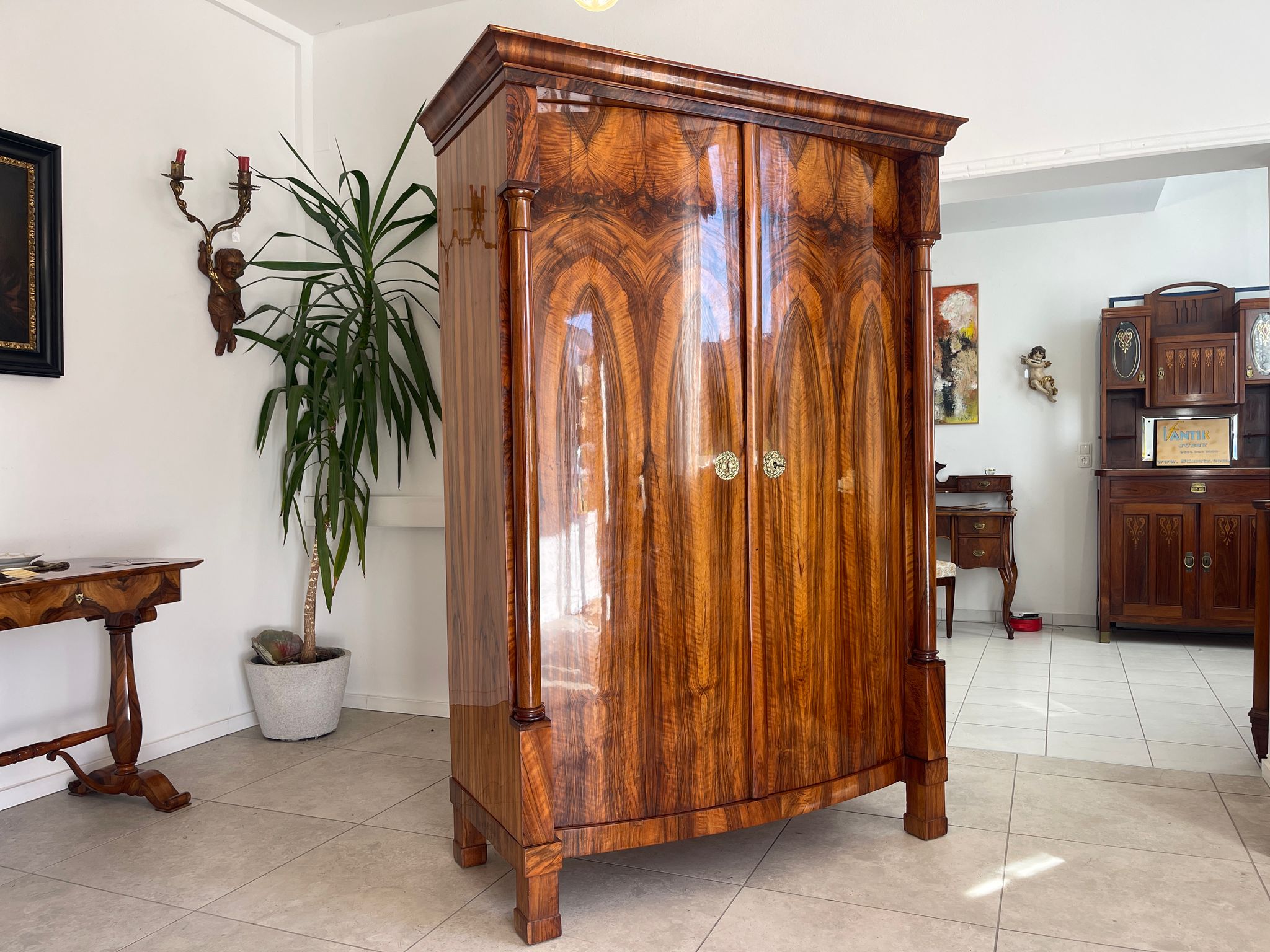 SALE Traum Empire Schrank Säulenschrank Restauriert Antiquität Marketiert G1378