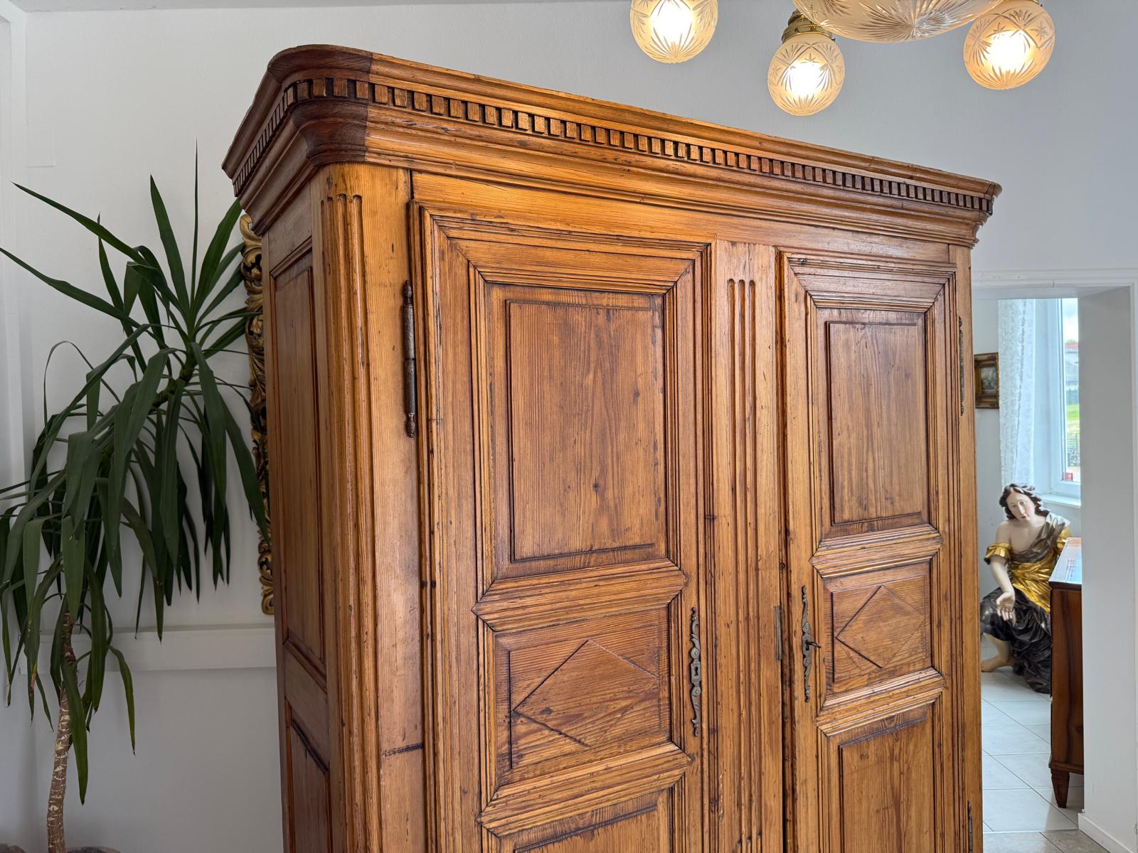 Sale Barock Bauernschrank Barockschrank Hallenschrank D2470