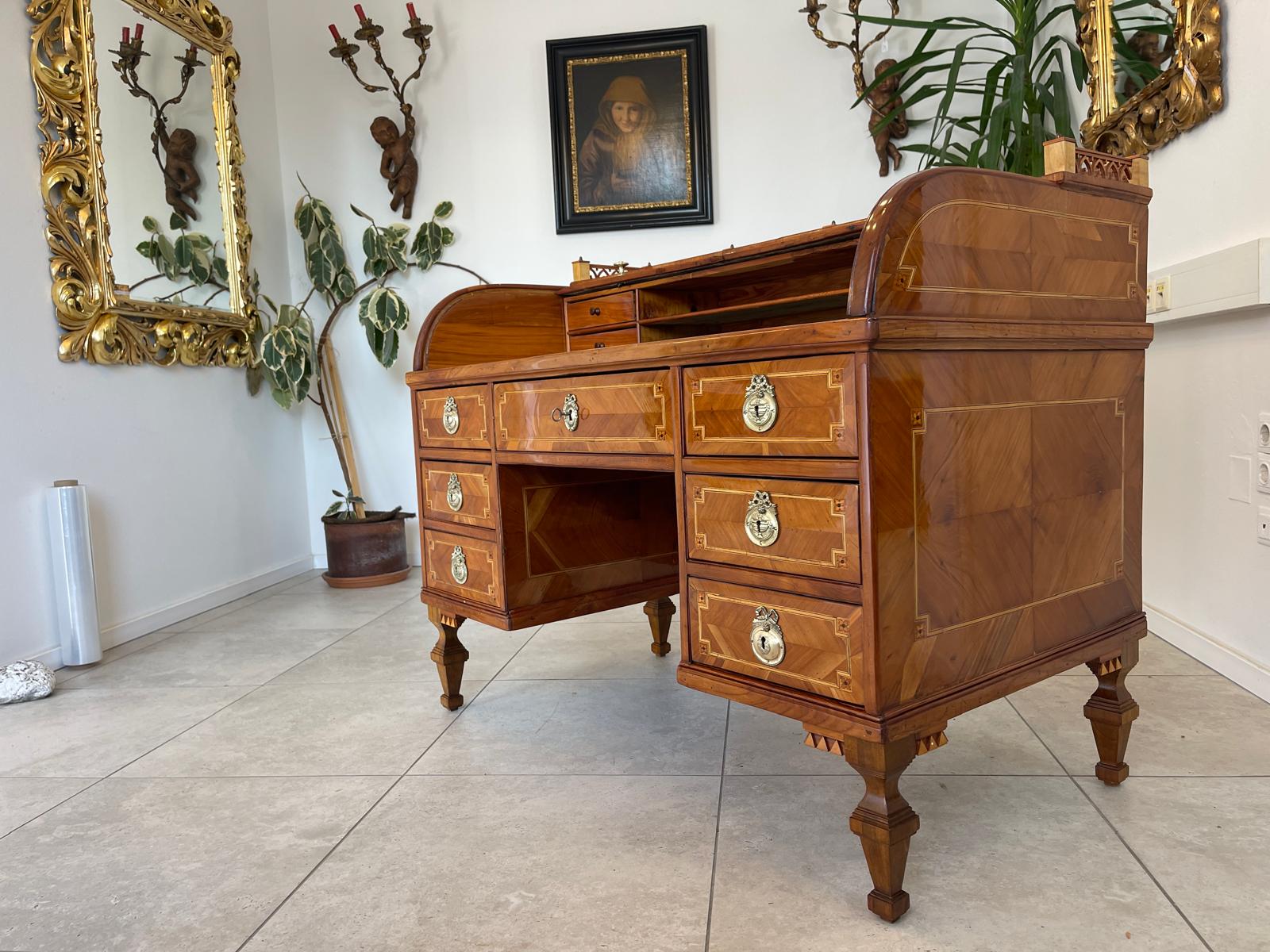 Sale restaurierter Josefinischer Rolladen Sekretär / Schreibtisch Klassizismus Antiquität G1130