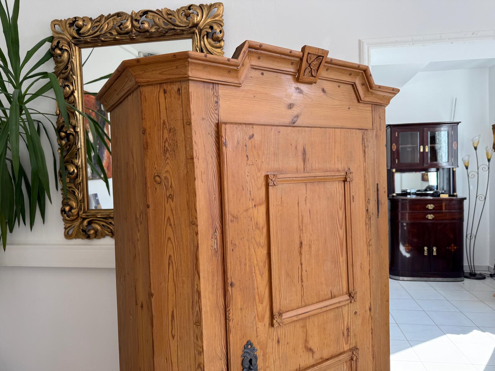 Sale Biedermeier Bauernschrank Barockschrank Tirol D2494