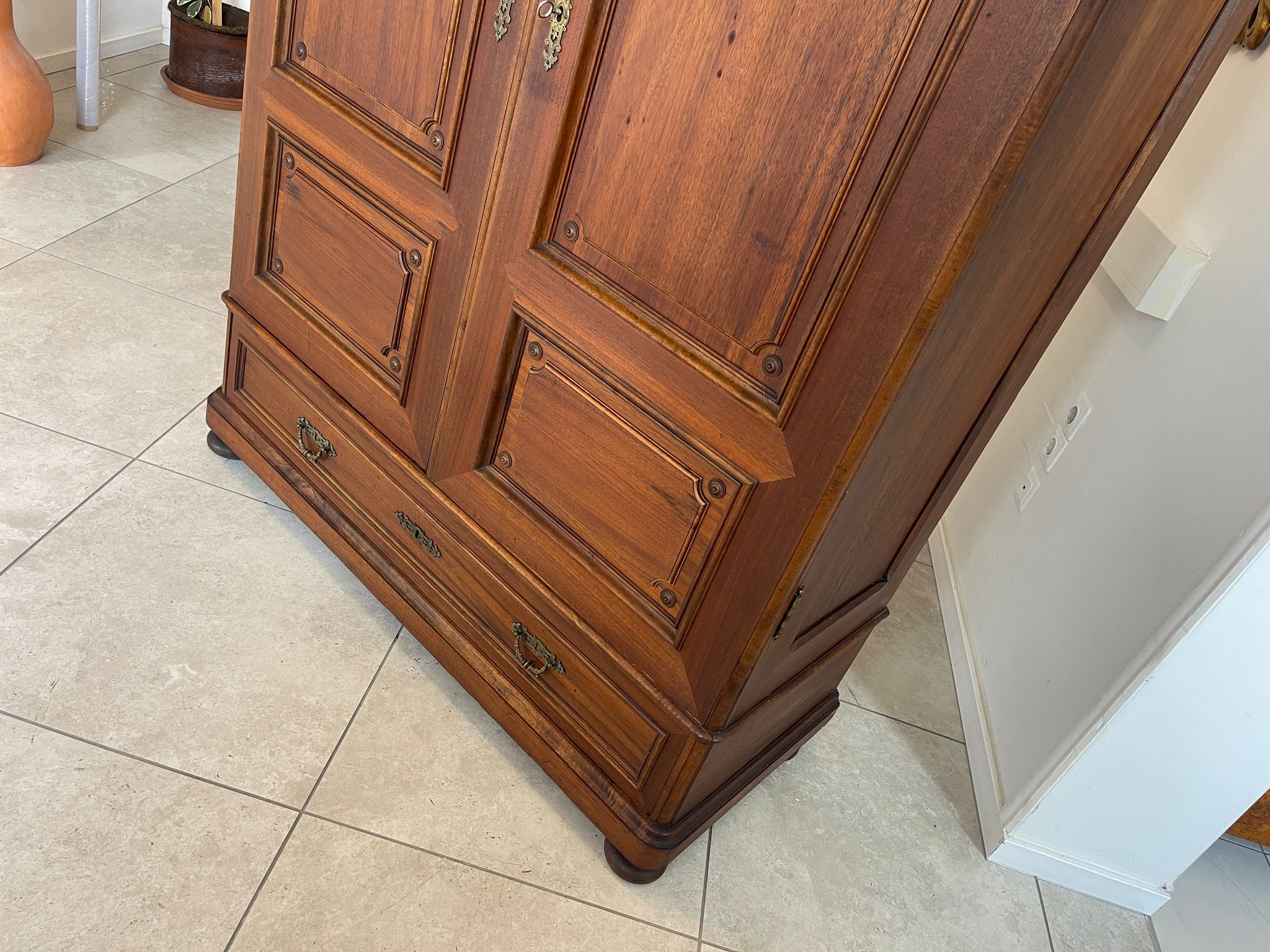 Prächtige Historismus Schrank Kleiderkasten Kasten G1518