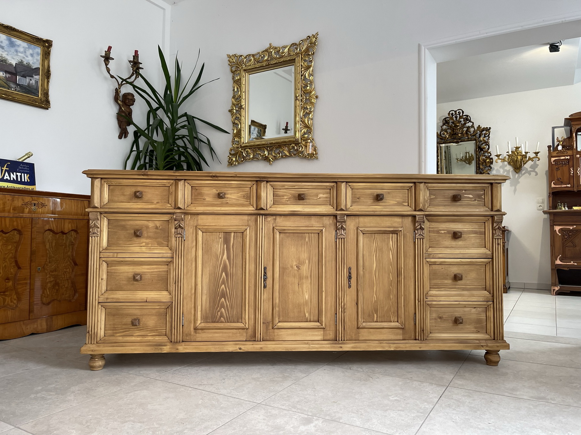 Chesterfield-Bauernschrank_01 urige 11 Ladenkommode Ladenschrank Apothekerschrank B1967