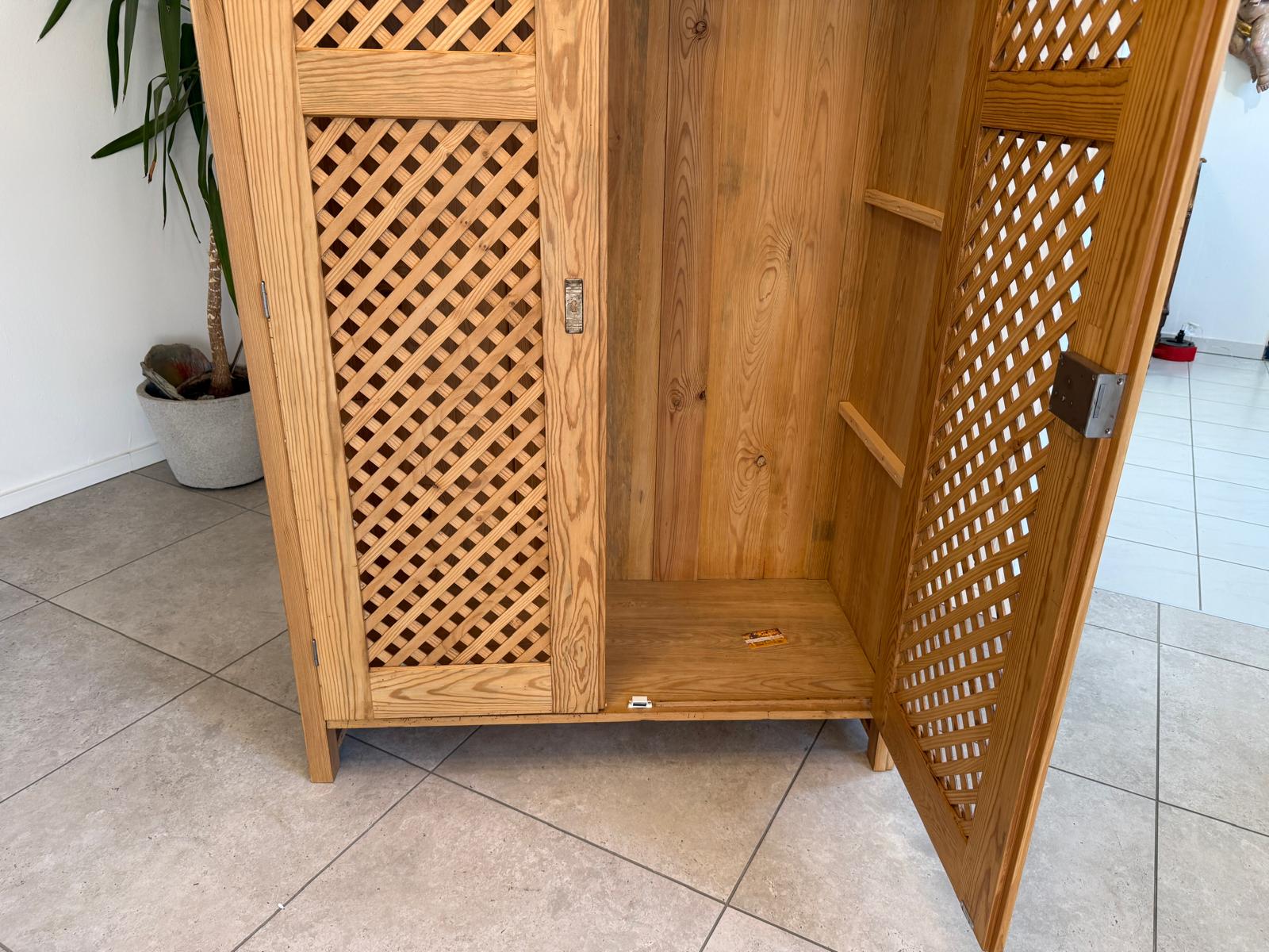 Jugendstil Bauernschrank Naturholzschrank Gitterschrank Naturholschrank D1013