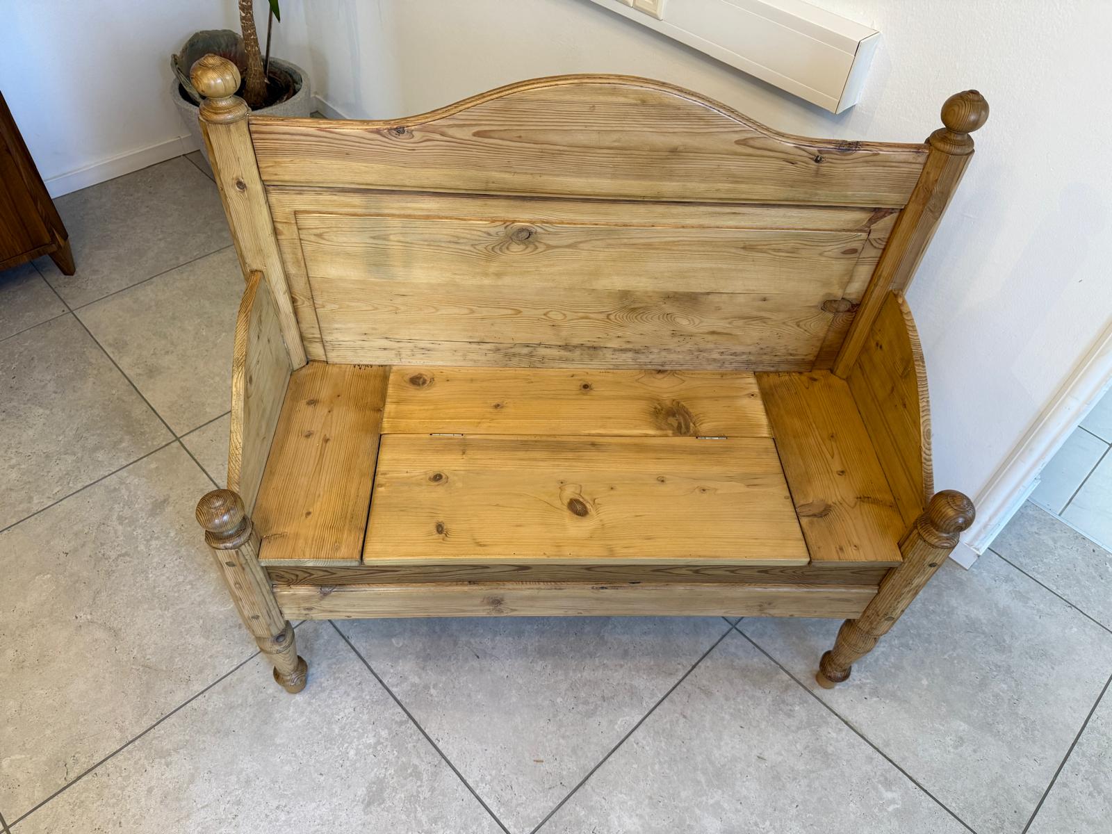 Provinzielle Bäuerliche  Truhenbank Landhausbank Bankerl G2004