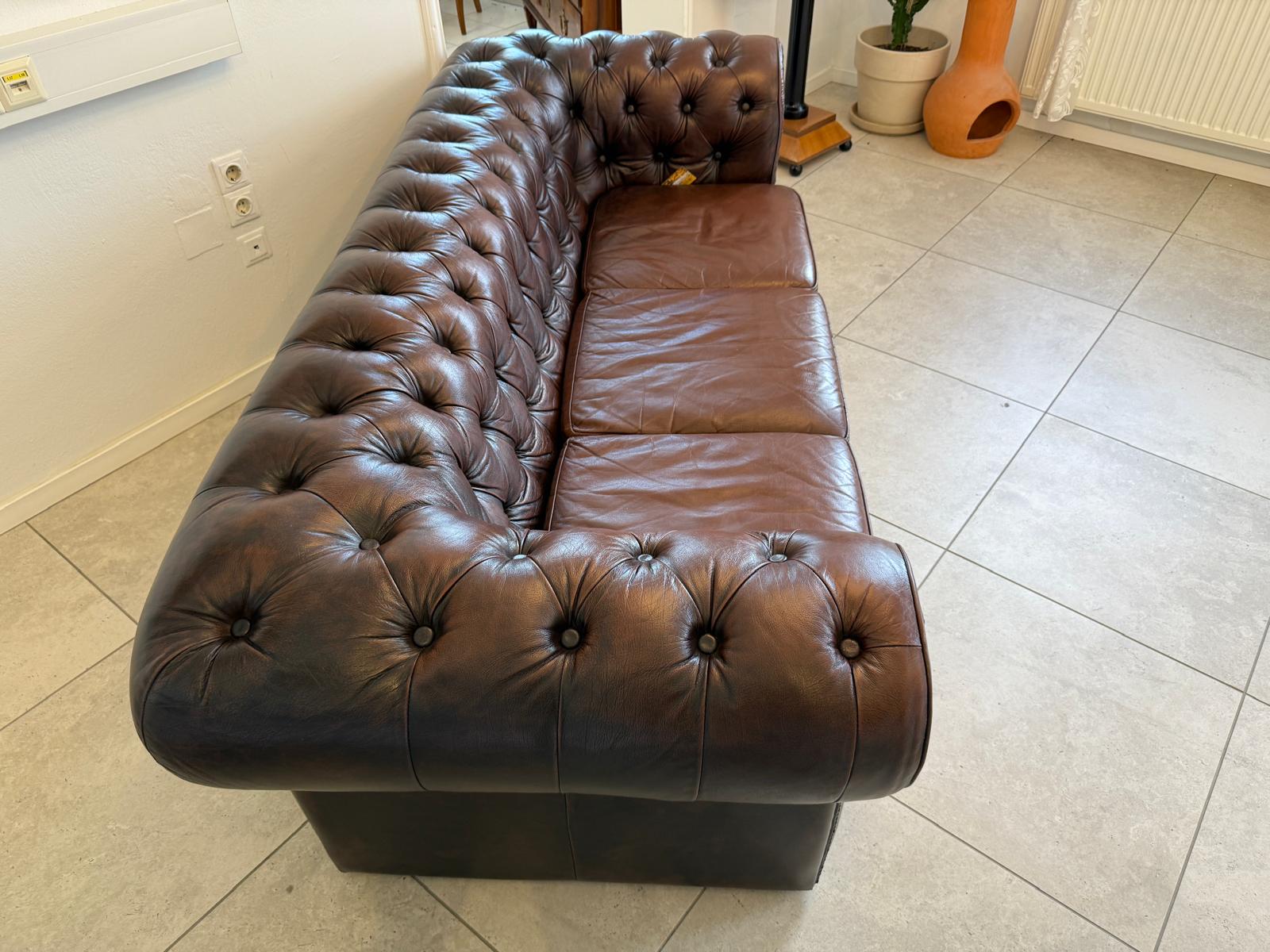 Chesterfield 3er Clubsofa Diwan Couch Antik Braun Kultstück G1832