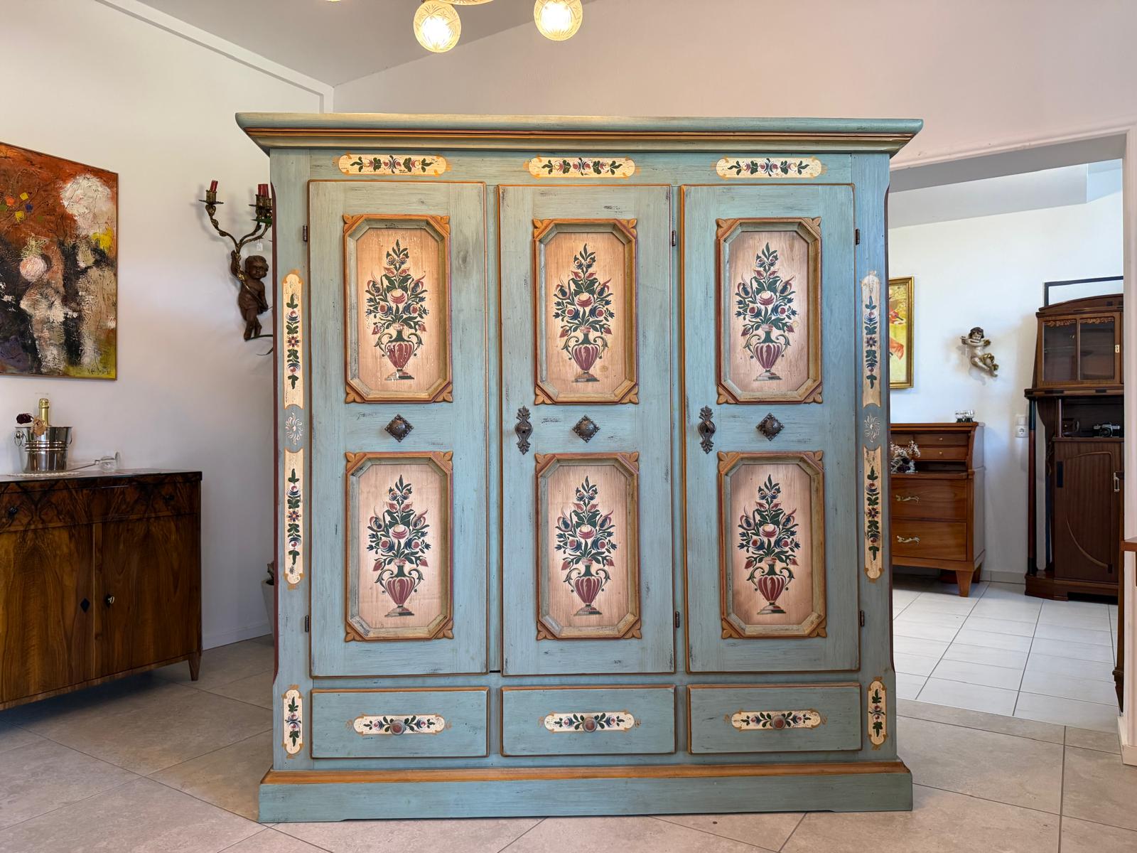 Voglauer Schrank Bauernschrank Anno 1800 Altblau G2041