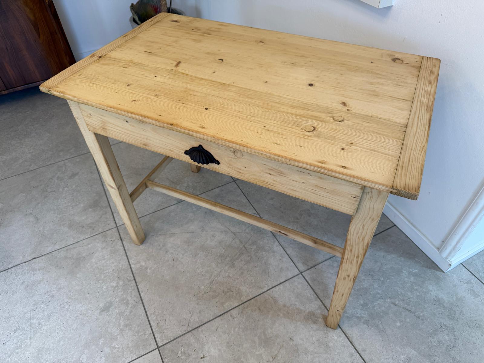 Bäuerliches Jugendstil Tischerl Beistelltisch Bauerntisch G2028