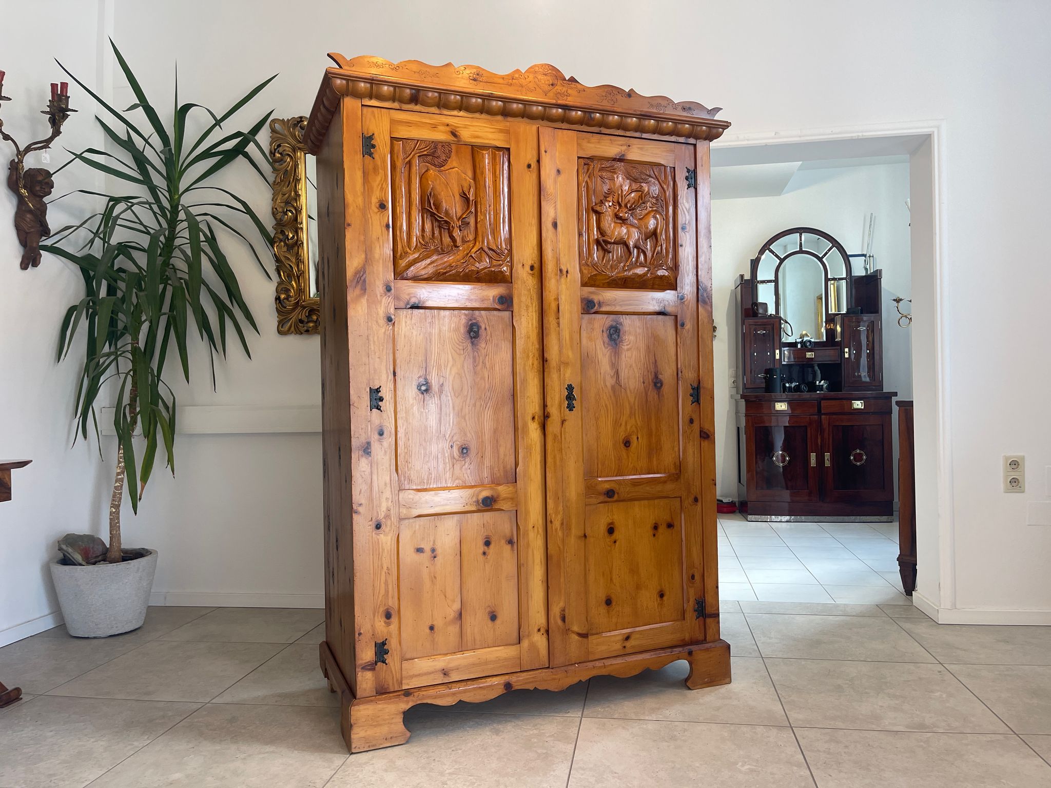 Zirbenholz Schrank Kasten Bauerschrank Kleiderkasten Bauernmöbel G1535