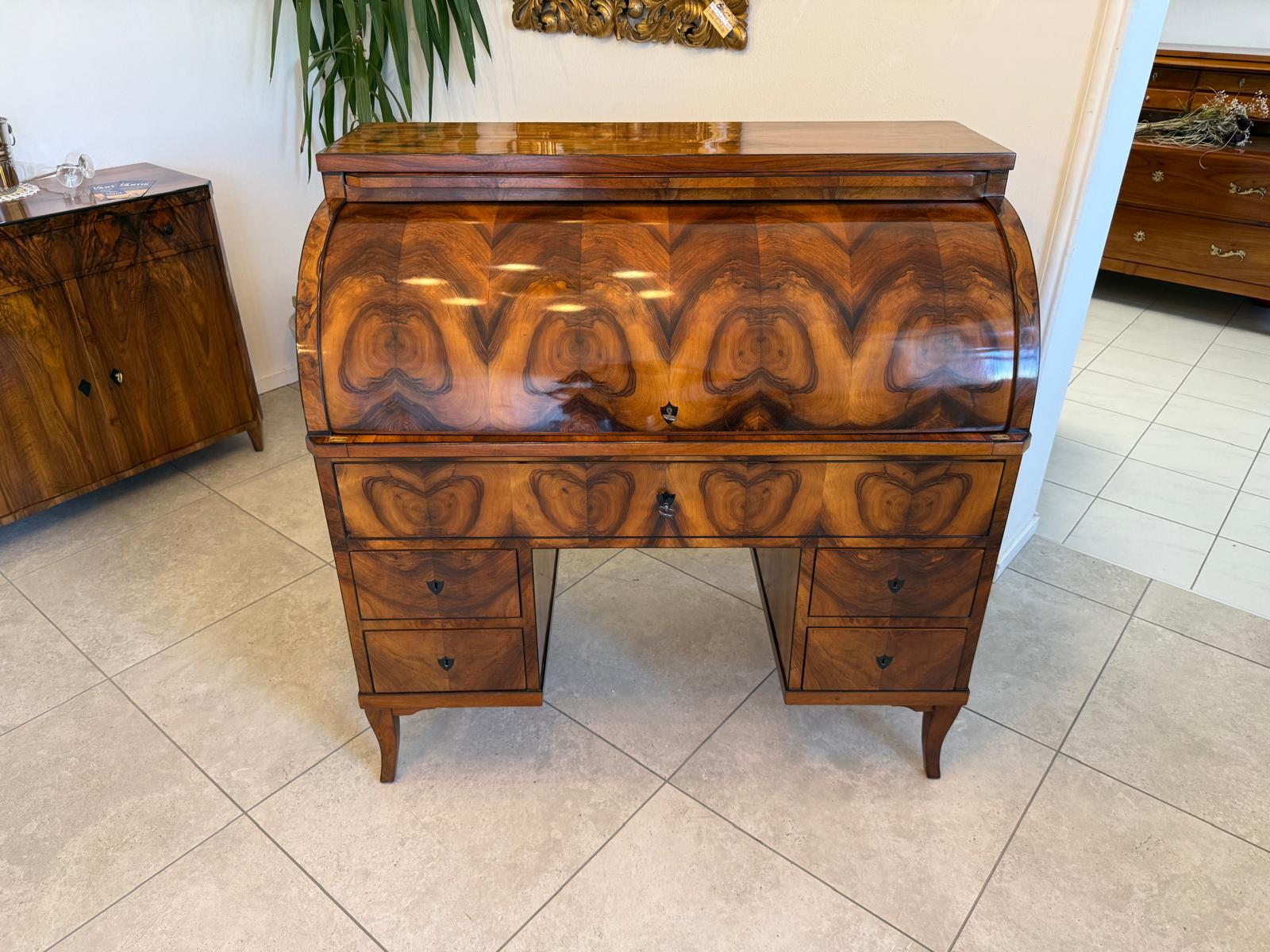 Sale Restaurierter Biedermeier Sekretär Schreibpult Nussholz G1968