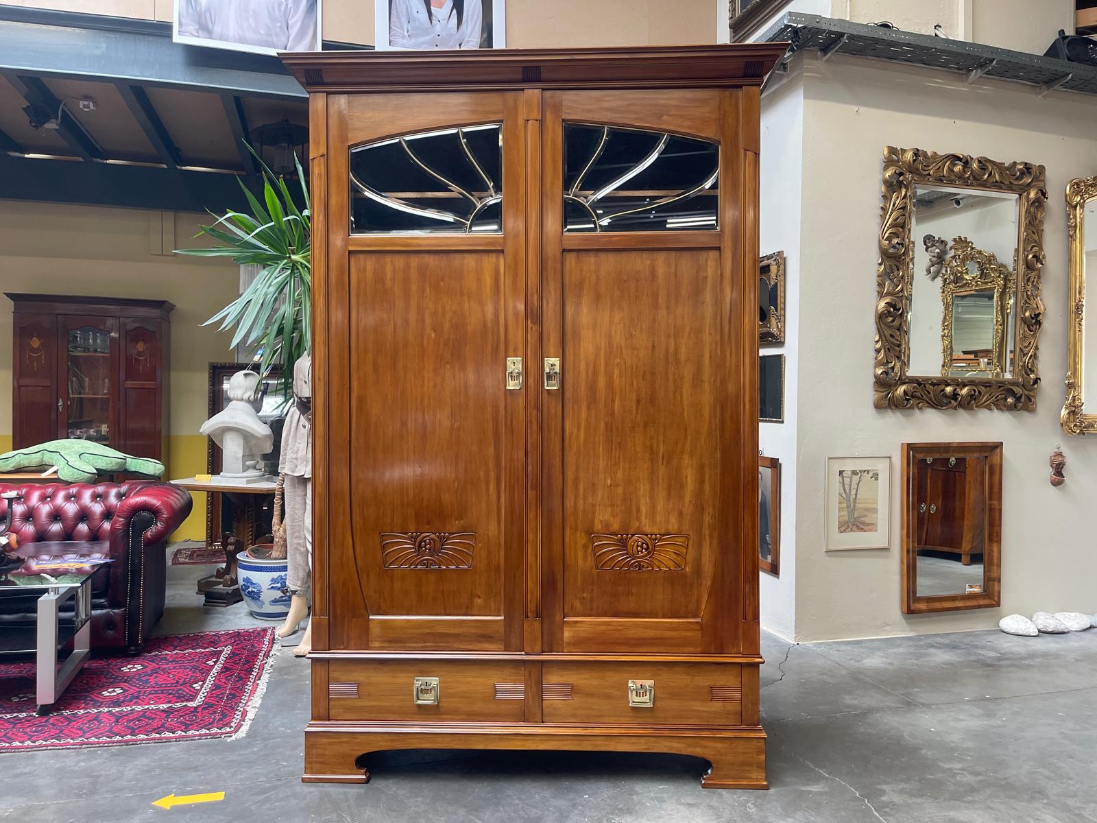 Traum Restaurierte Jugendstil Kleiderschrank Kasten Bücherschrank Antiquität  G1599