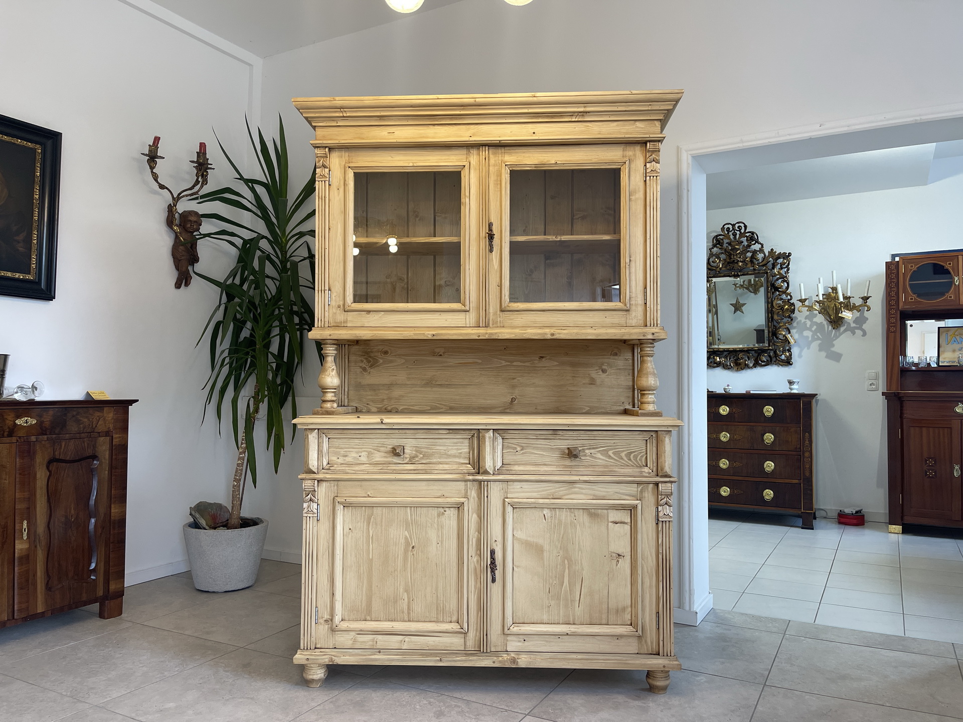 Biedermeier-Barock-01gHhfFJ2o7K06i Gründerzeit Küchenkredenz Antike Vitrinenschrank aus massivem Fichtenholz A4077