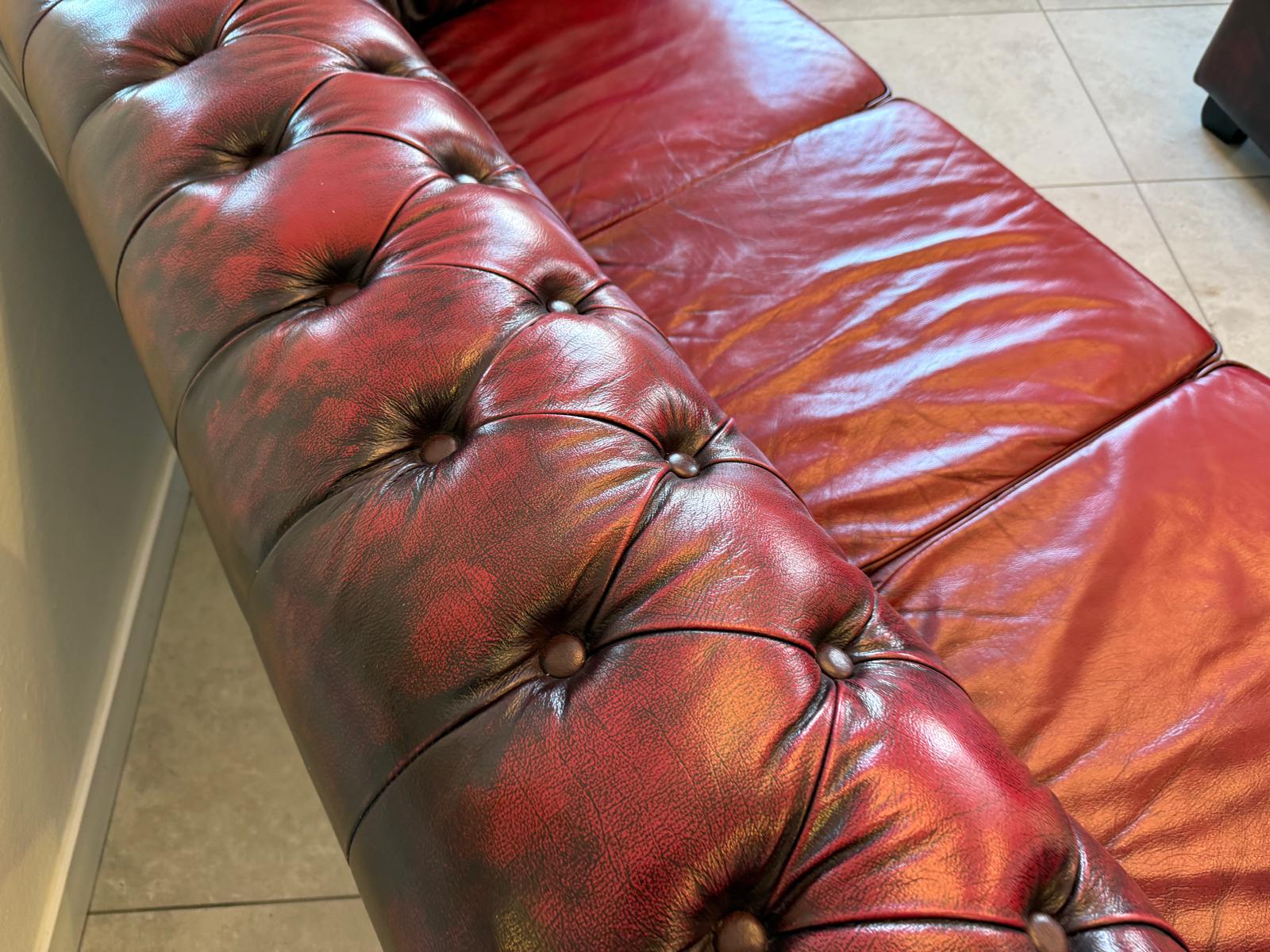 Chesterfield Ensemble 3 teilig Ledersofa Fauteuils Clubmöbel Cultmöbel G2127