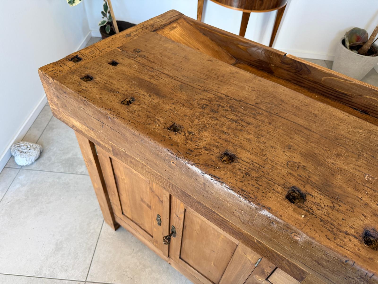 Urige Hobelbank Werkbank Pult Tresen Ladenschrank G2183