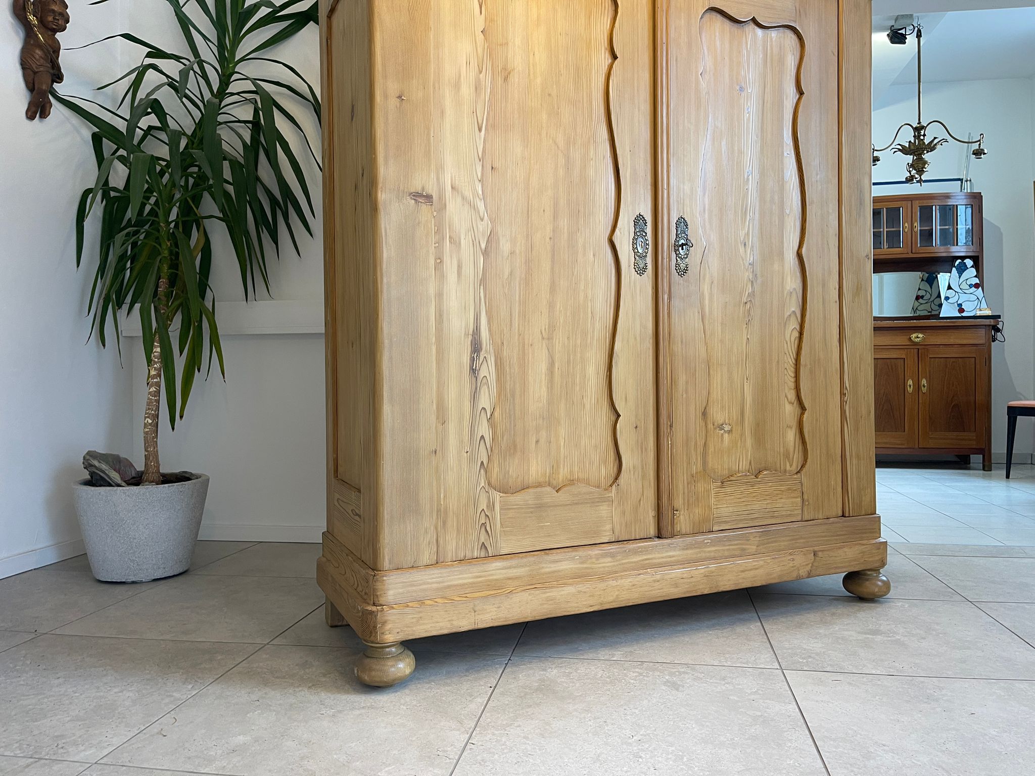 e6339099-4772-4ecb-bbed-a9b5791ae600 originaler Bauernschrank Biedermeierschrank Hallenschrank A5097