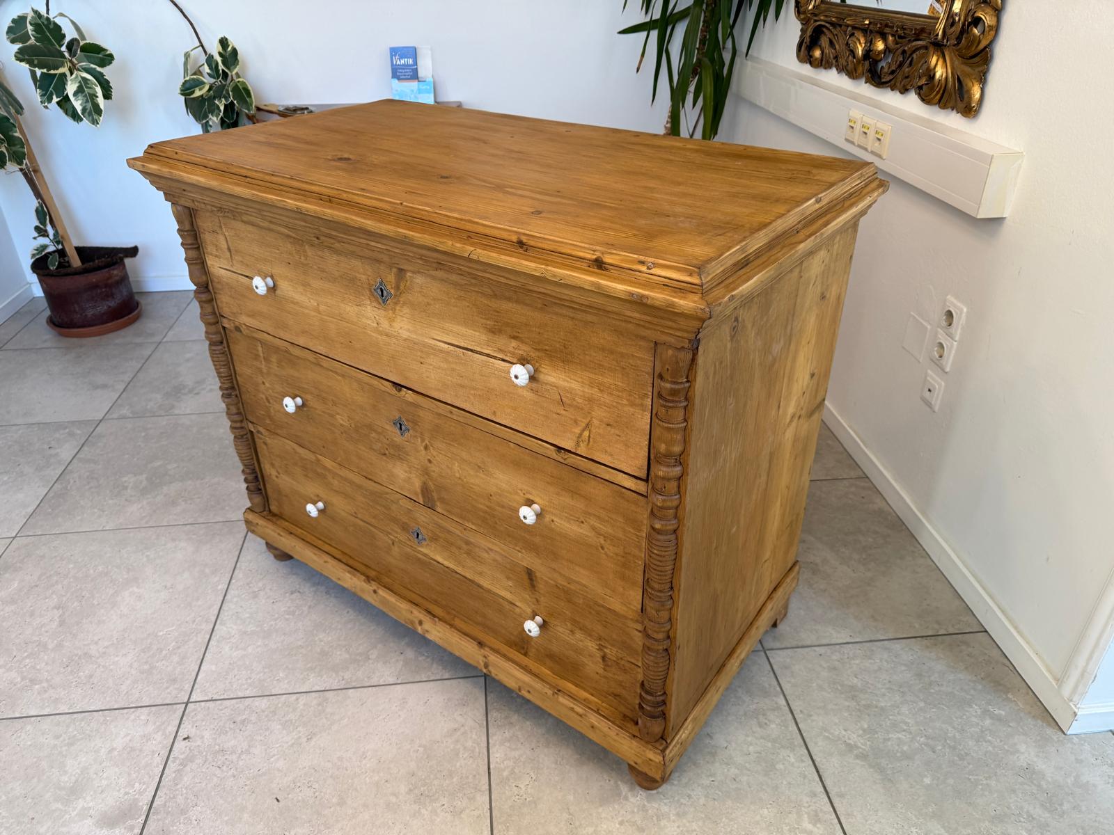 Originale Gründerzeit Kommode Antik 3 Laden aus Fichtenholz Weichholz G2282