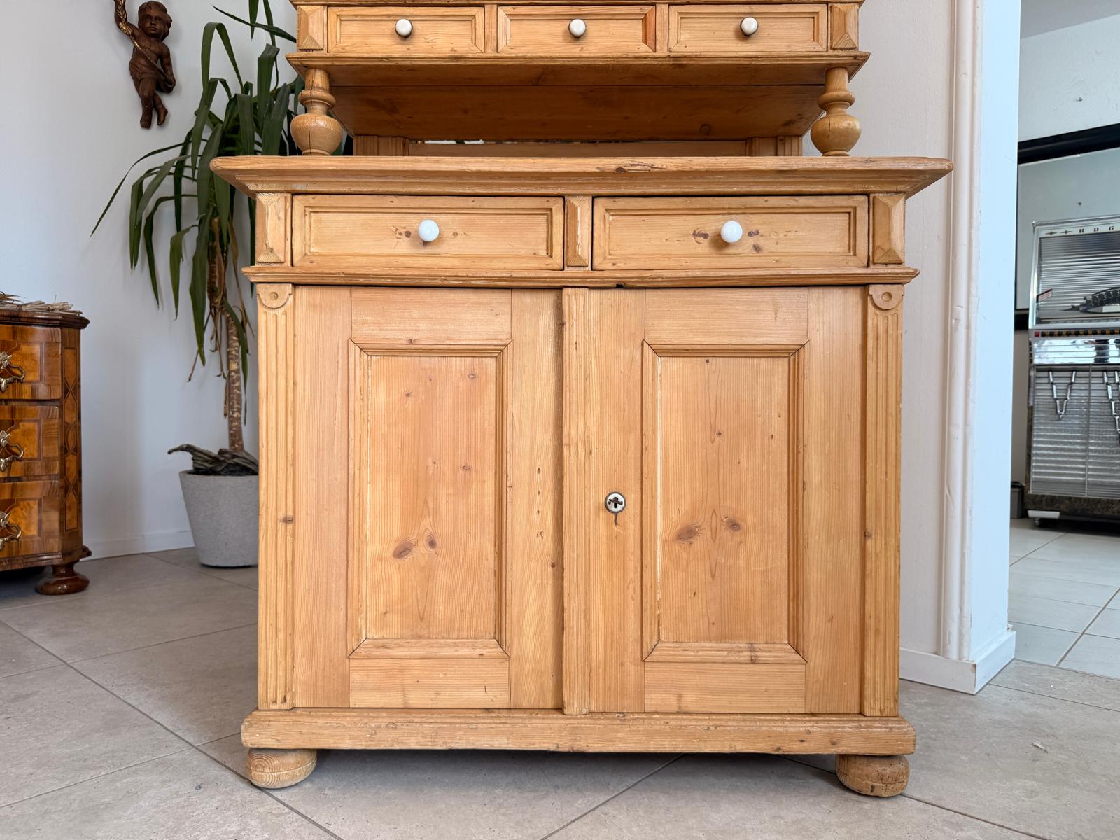 Originale Gründerzeit Küchenkredenz Bauernschrank Bauernkredenz D2734