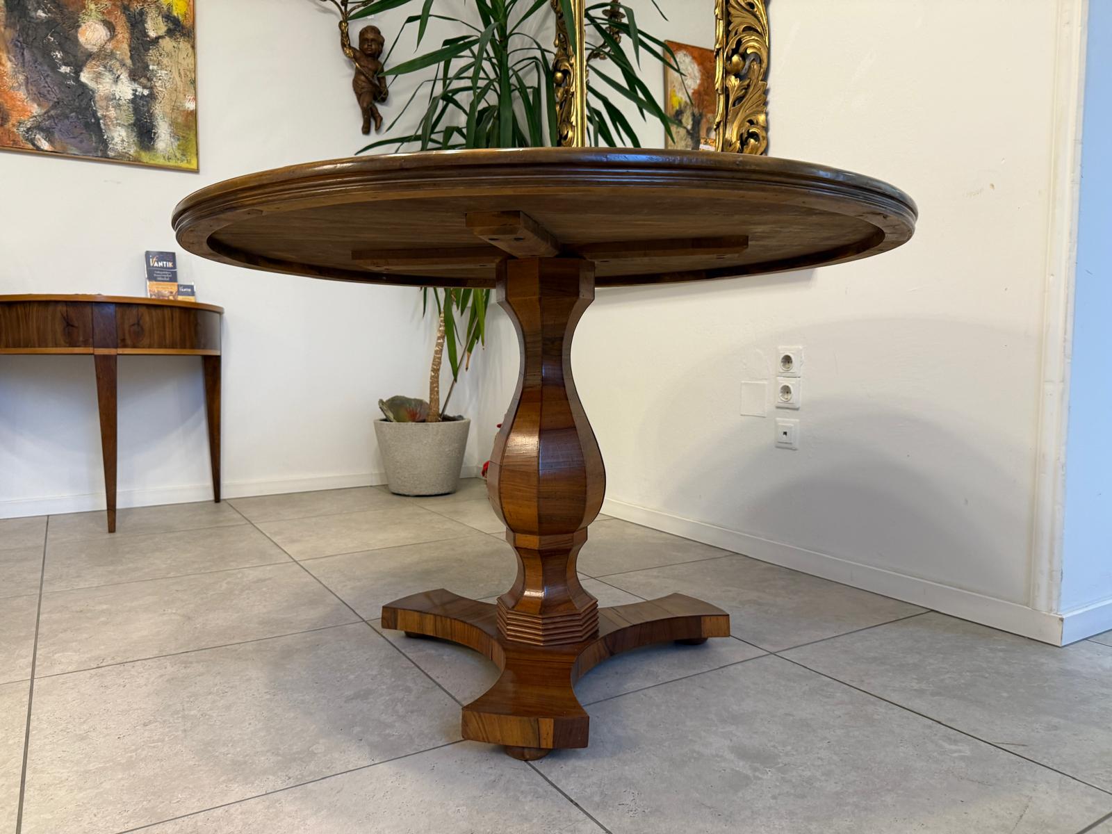 Spätbiedermeier Tischerl Beistelltisch Nähtisch Nussholz G2326