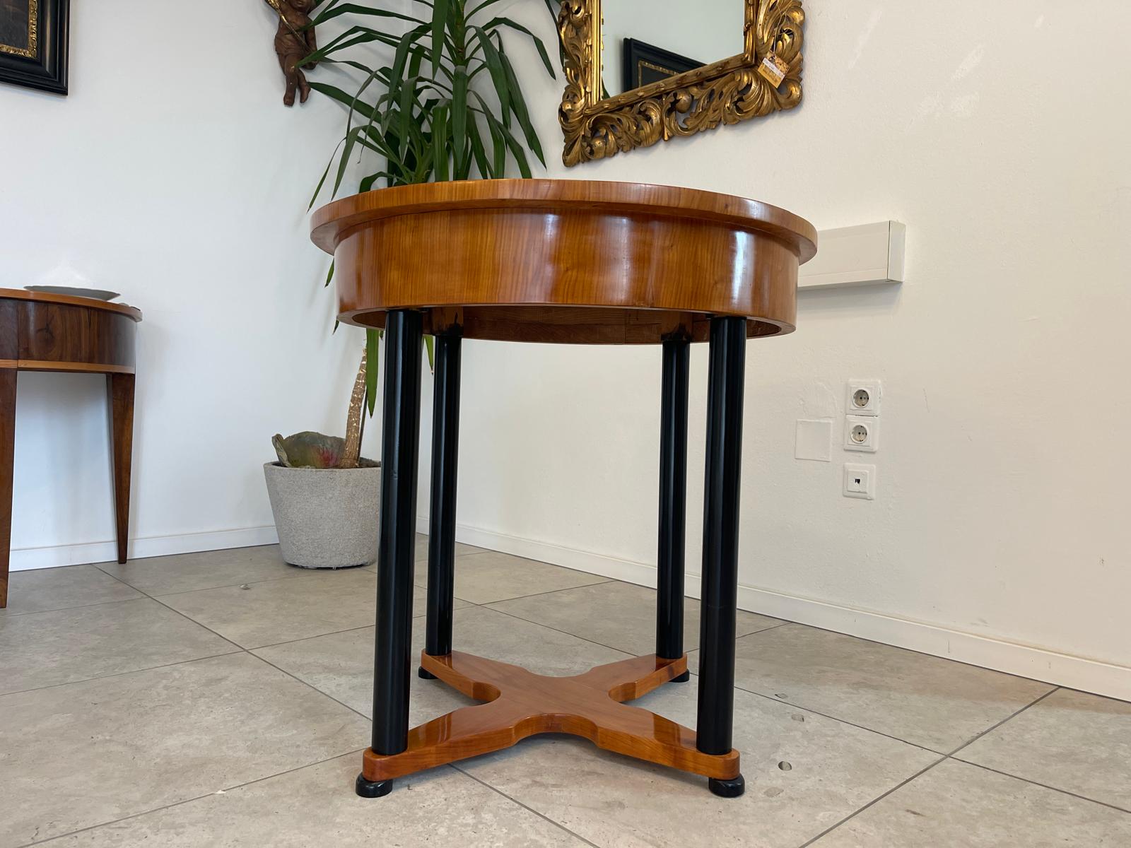 Rstaurierter Biedermeier Tisch Stern  Intarsien Designertisch Antiquität G1189