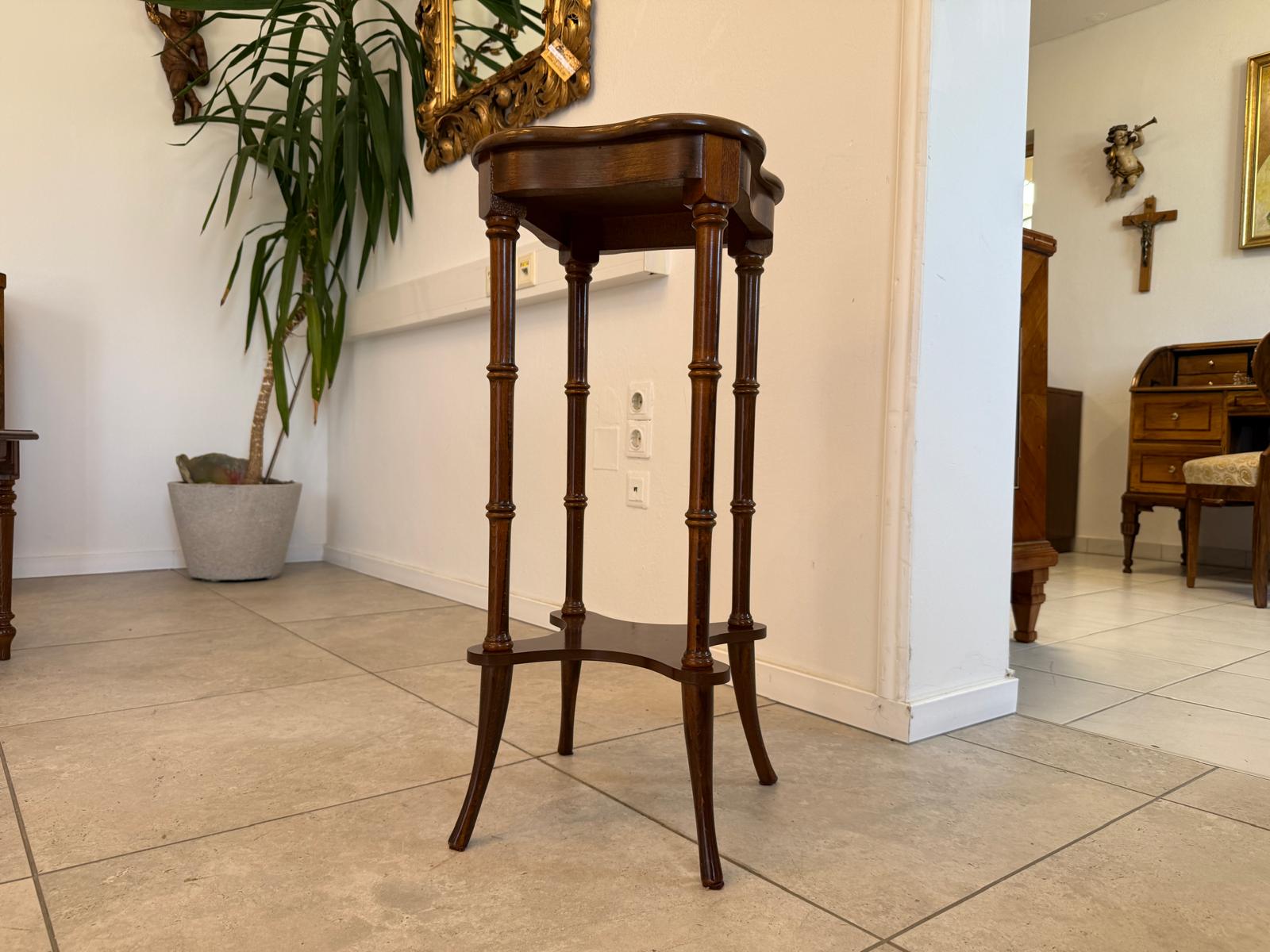 Zierlicher Tisch Barockstil Beistelltisch Blumentisch G2055