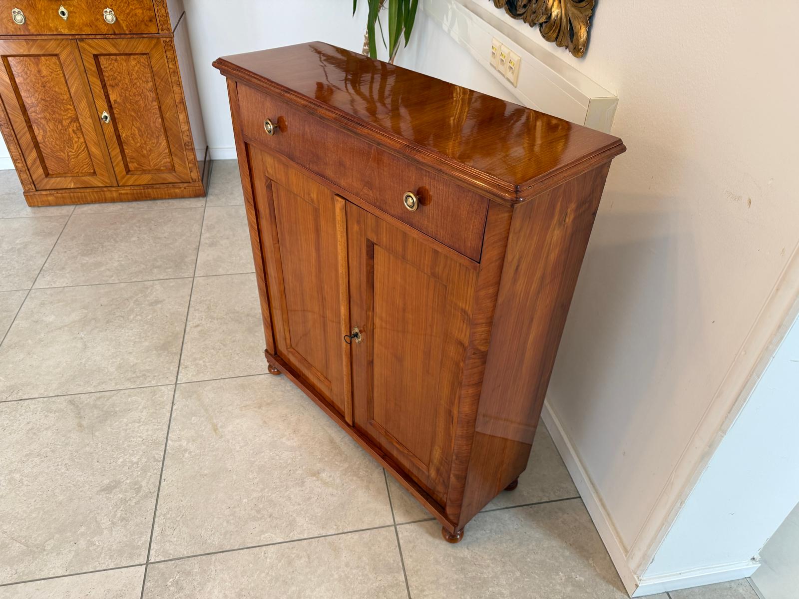 Restauriertes Biedermeier Trumeau Anrichte Kirschholzfurnier Antiquität D1194