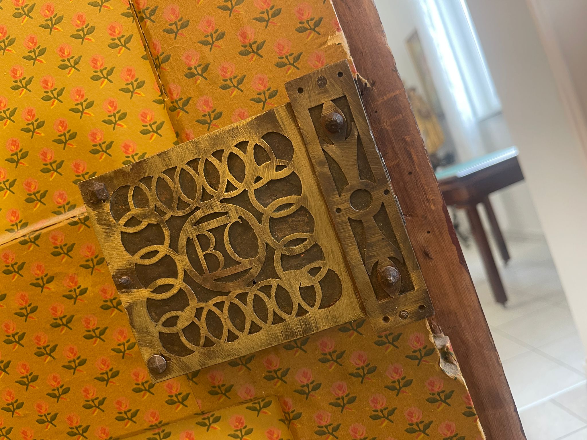 12119899-71ff-4216-bf52-082a9f0f40fc Antiker Bauernschrank Handbemalt Biedermeier Dielenschrank A4838