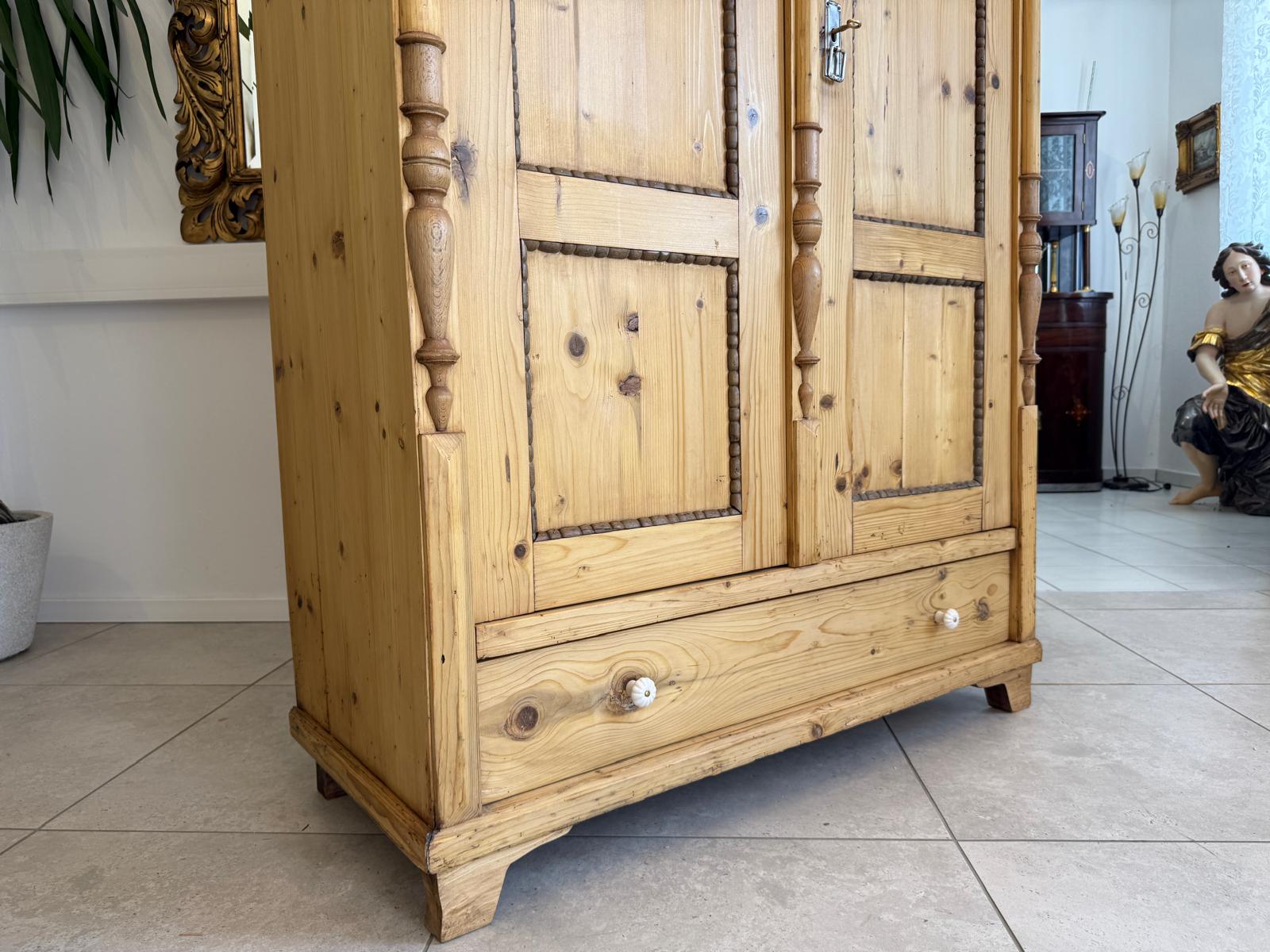 Sale Gründerzeit Bauernschrank Weichholz Steiermark Weichholz D2780