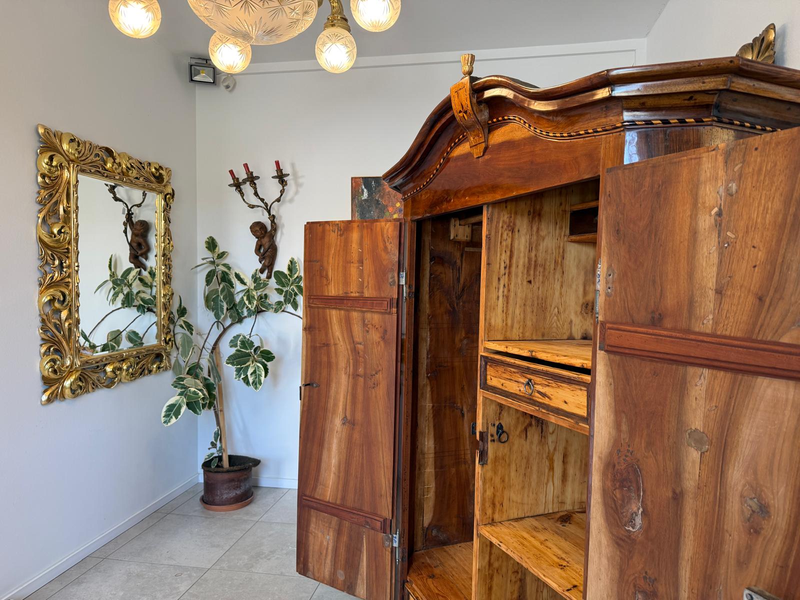 Barocker Hallenschrank Barockschrank Maria Theresienschrank D1179