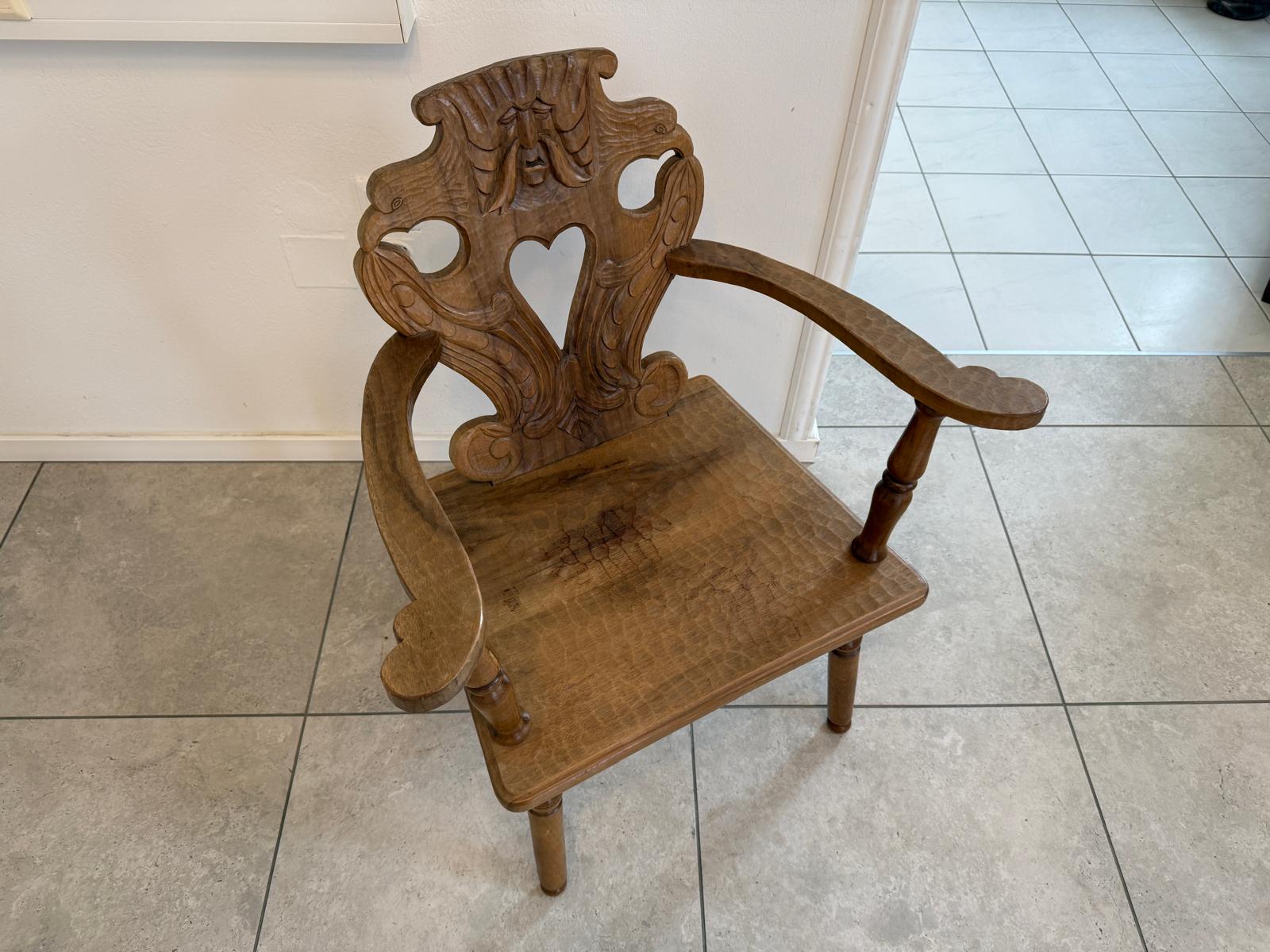 Bäuerlicher Bauernsessel Armlehnstuhl Stuhl Herzerlsessel 1 Stück D1006