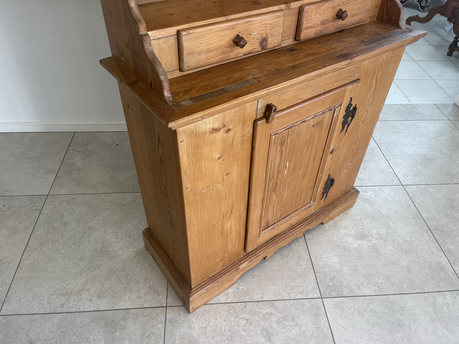 Bauernschrank-192 Bäuerliche Anrichte Etagere Kommode Kasterl B1949