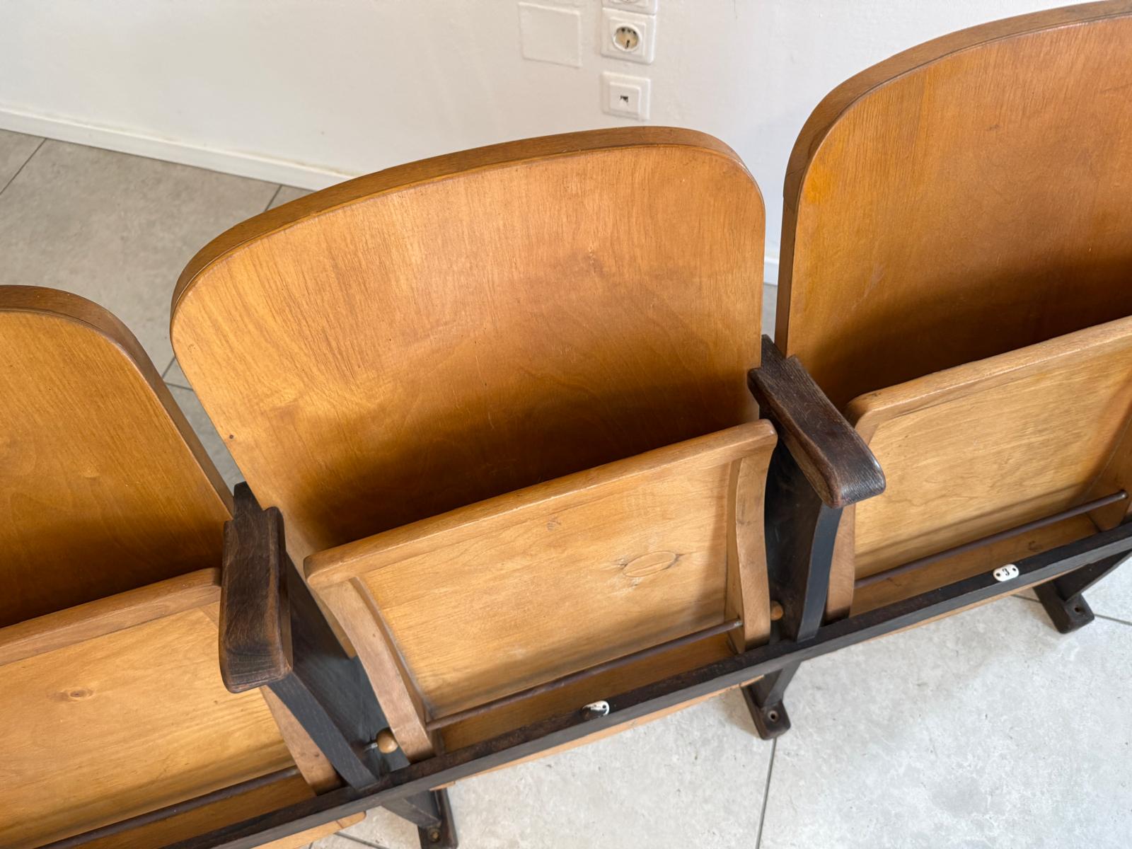 Originale Kinosessel 3er Sitz Klappstuhl Stuhl Sitzgruppe G2128