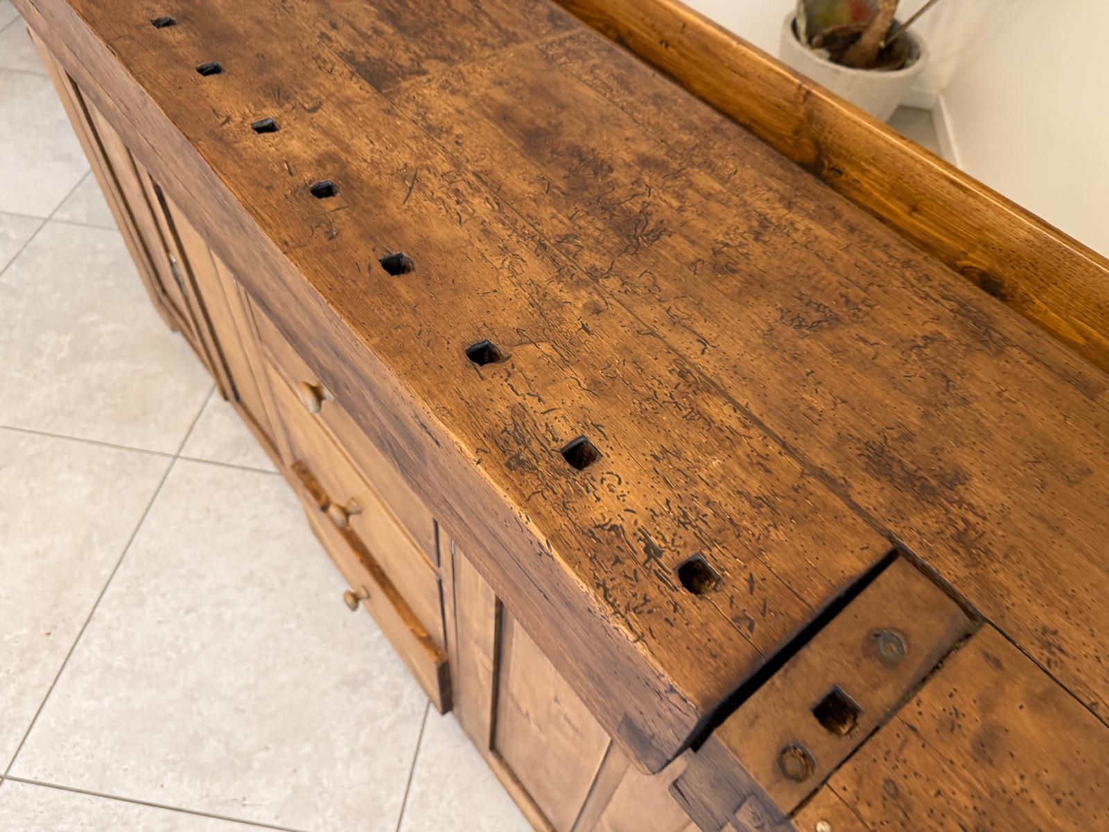 Historische Hobelbank Werkbank Pult Tresen Ladenschrank Designerstück D1248
