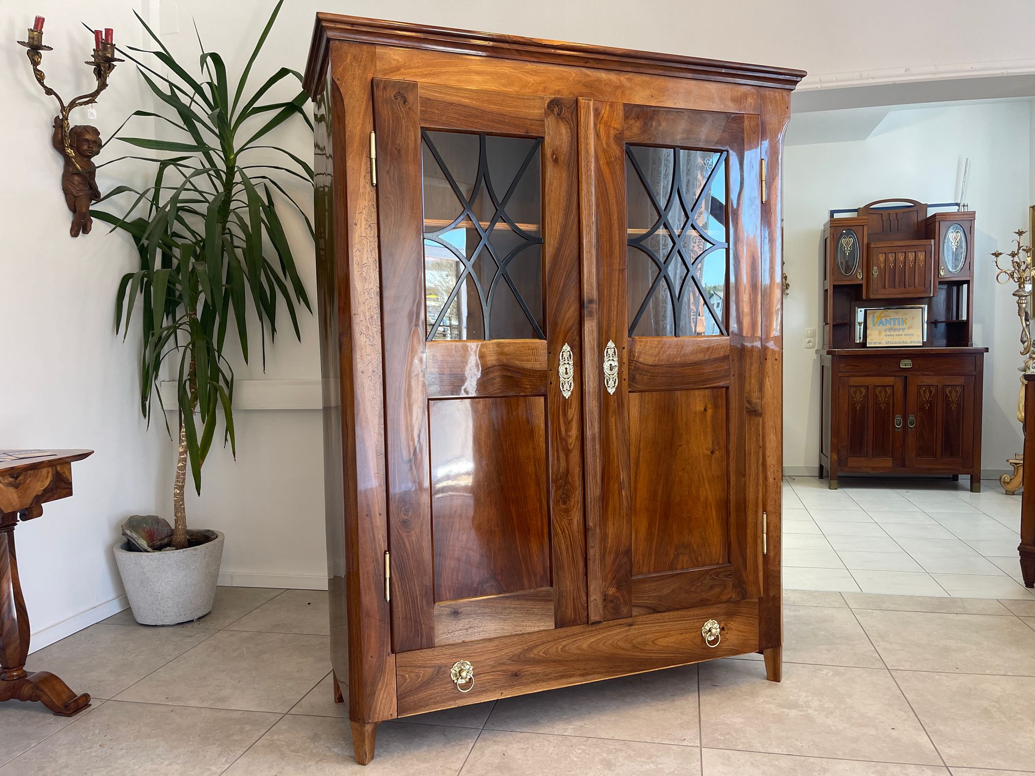 SALE Restaurierte Biedermeier Vitrine Bücherschrank Glasschrank TRAUM ANTIQUITÄT G1375