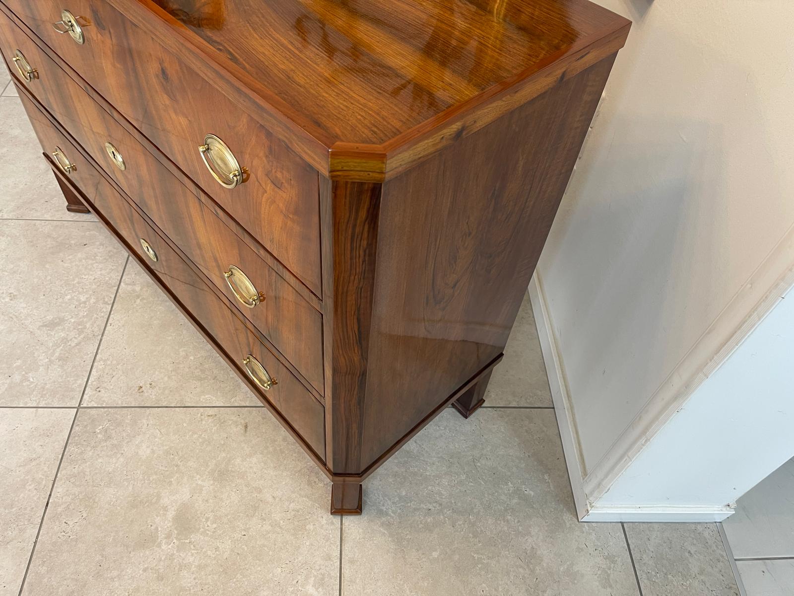 Restaurierte Biedermeier Kommode Sale Antiquität Nussholzfurnier Antiquität G1741