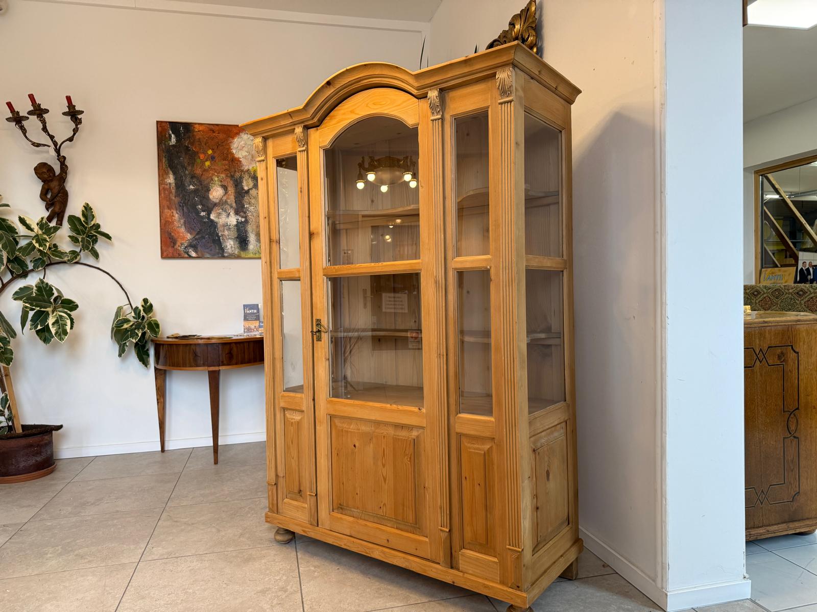 Bäuerliche Vitrine Bauernvitrine Bauernschrank Naturholz Bücherschrank D1062