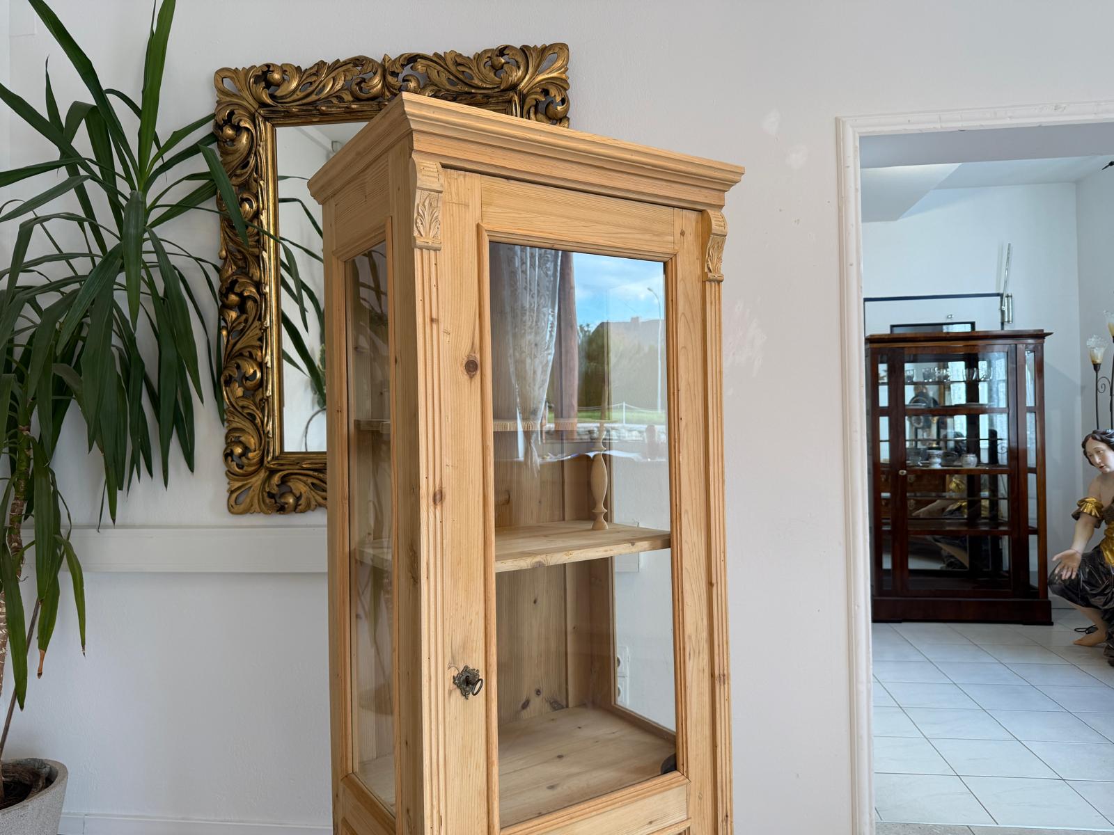 Bäuerliche Vitrine Bauernvitrine Bauernschrank Naturholz Vitrine G2147