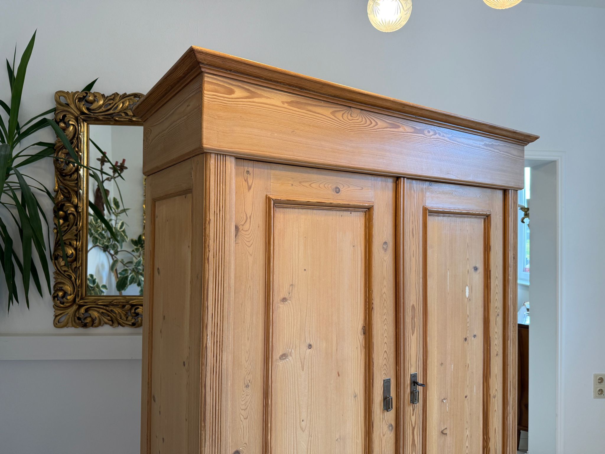 SALE Gründerzeit Bauernschrank Biedermeier Schrank G2230