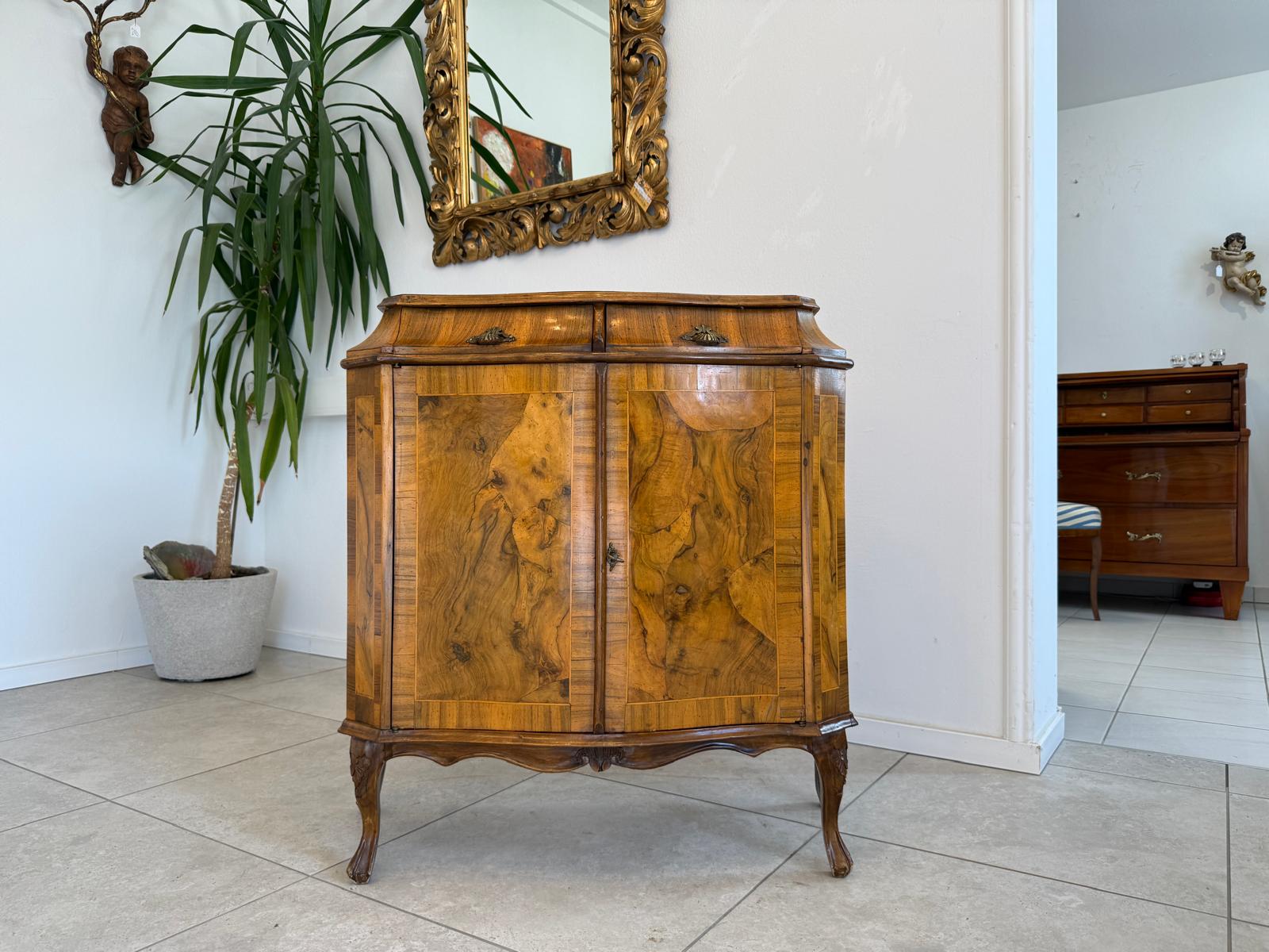 Anrichte Barockstil Stilkommode Barock Stilmöbel G1772
