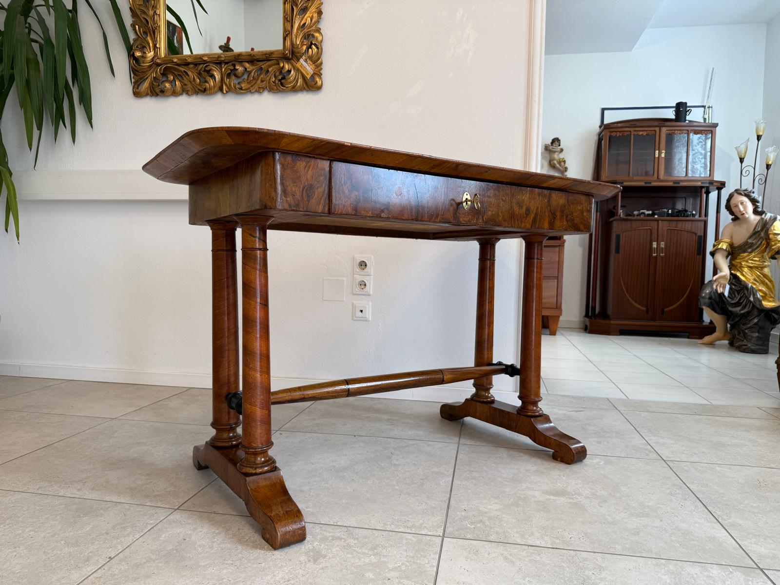 SALE Originaler Biedermeier Tisch Beistelltisch Dannhauser Tisch G1881