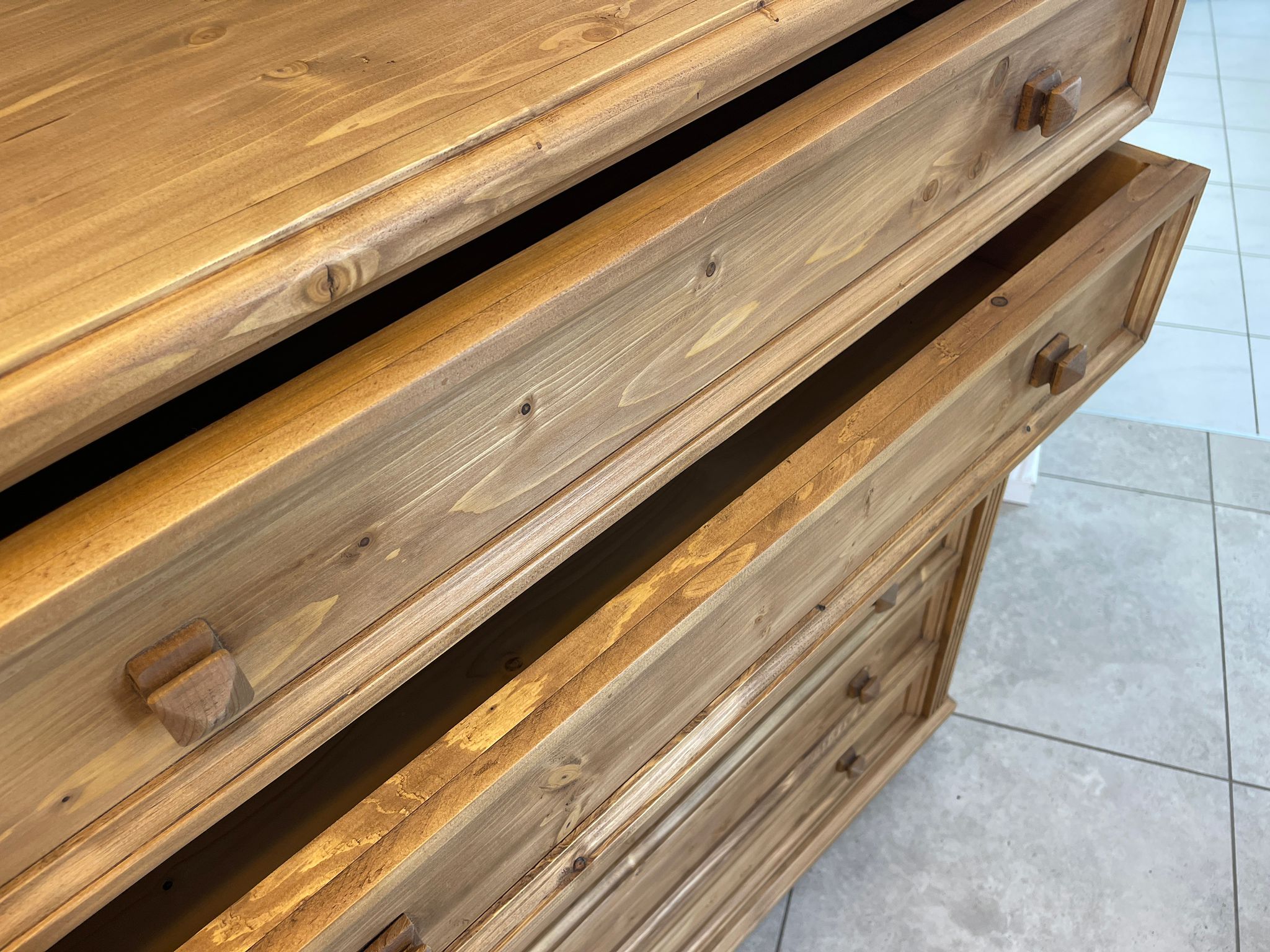 c404a8ce-8b30-4001-9e29-61fb0df2610f Bauernkommode Apothekenschrank Ladenkommode Ladenschrank A4948
