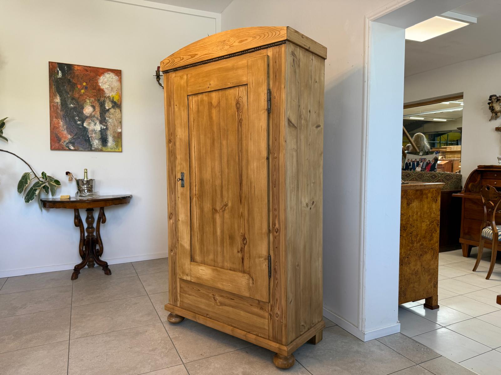 Originaler restaurierter Biedermeier Bauernschrank Naturholzschrank G1784