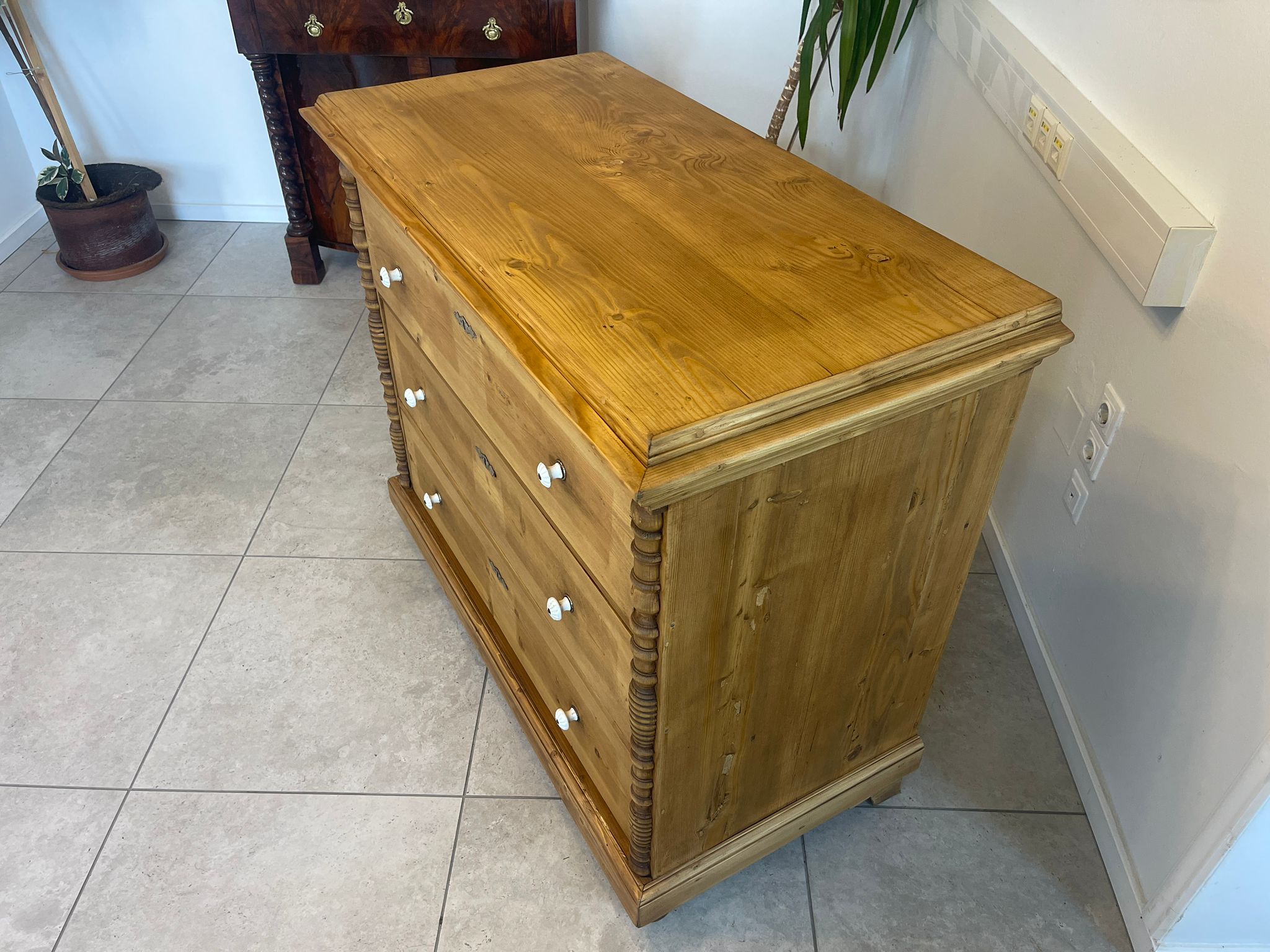 973251d0-e293-4f2a-bb0a-173ab845ee0a Restaurierte Biedermeier Kommode Ladenkommode A4851