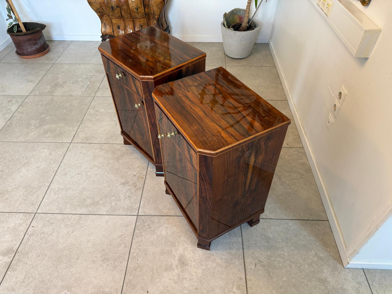 Biedermeier Nachtkasterl Schrankerl 2 Stück Restauriert und Veredelt D1176