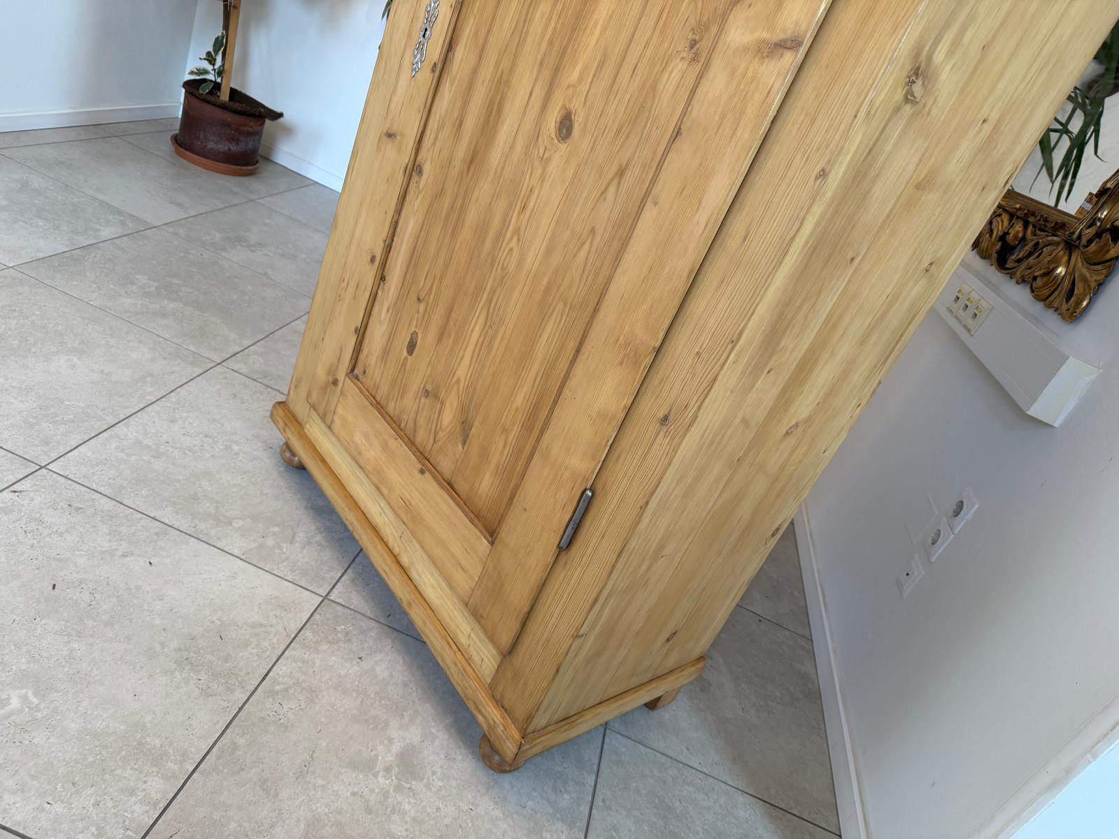 Restaurierter Biedermeier Bauernschrank Naturholzschrank G2206