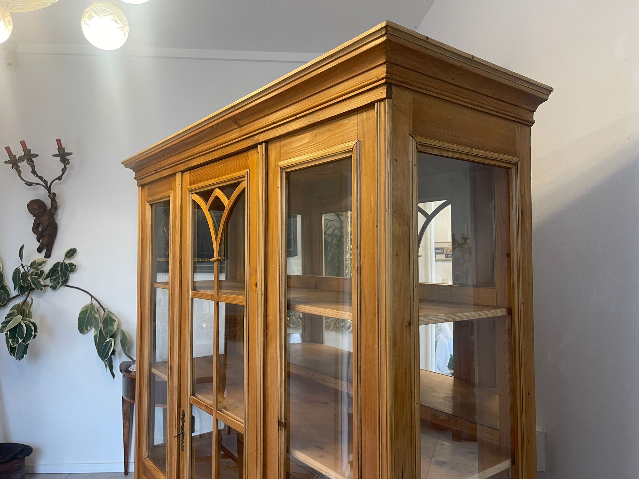 Bäuerlicher Vitrinenschrank Bücherschrank Bauernschrank Glasschrank E1004