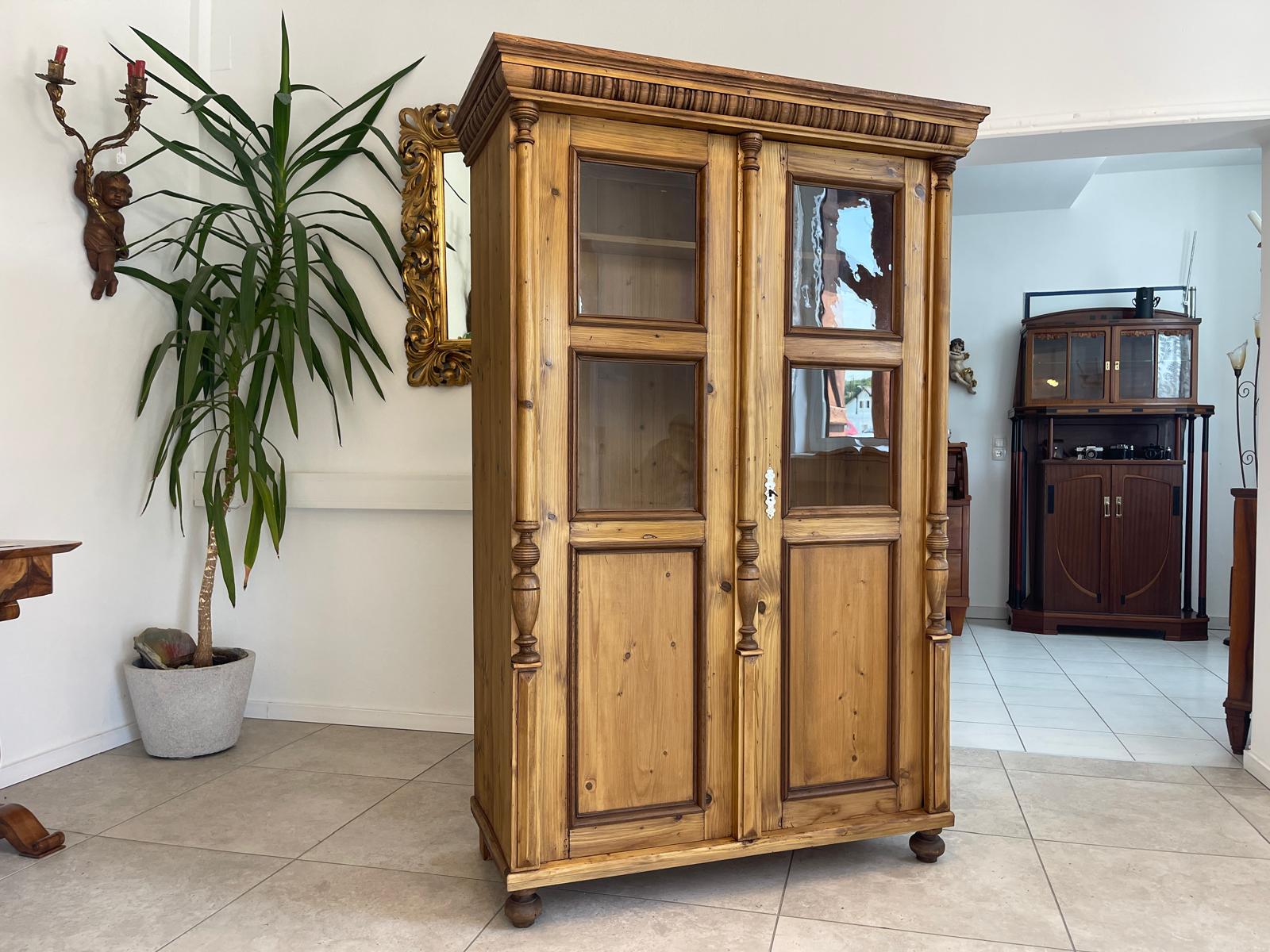 Traum Gründerzeit Kredenz Vitrine  Küchenkredenz Bauernmöbel G1704-1