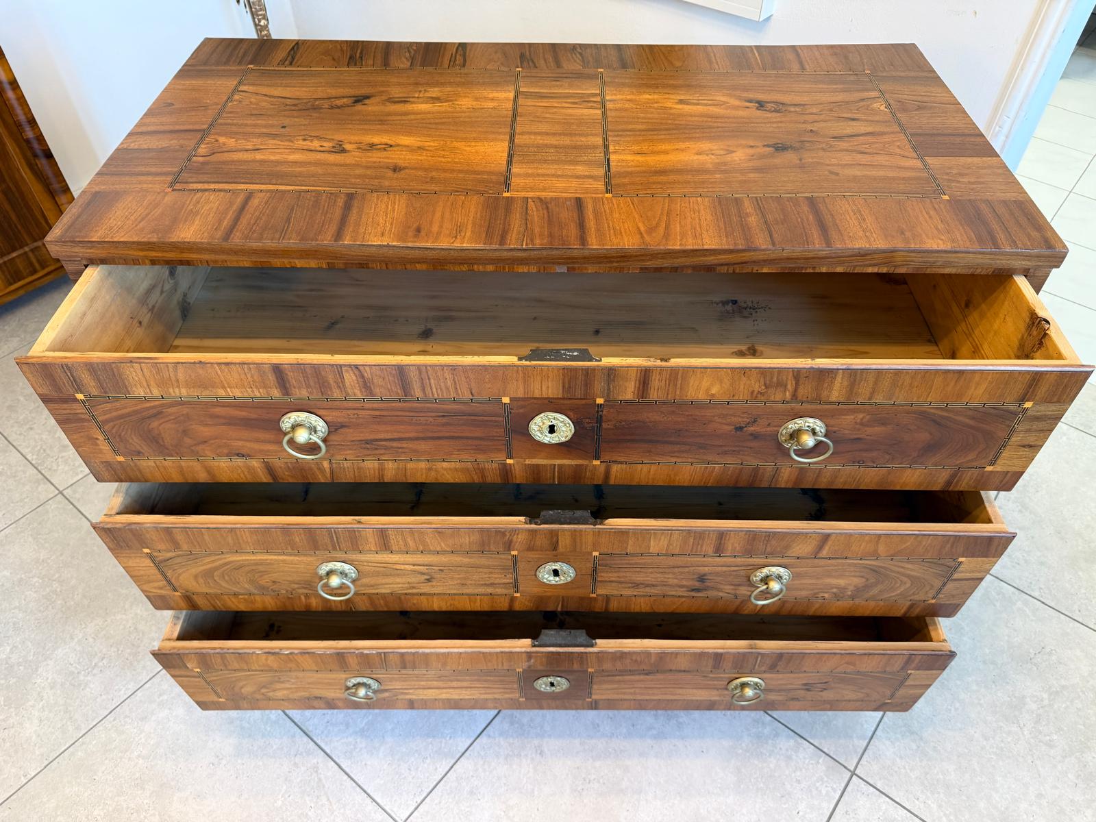 Barock Kommode Obstholz Marketerien Antiquität Nussholz  Antiquität D2901