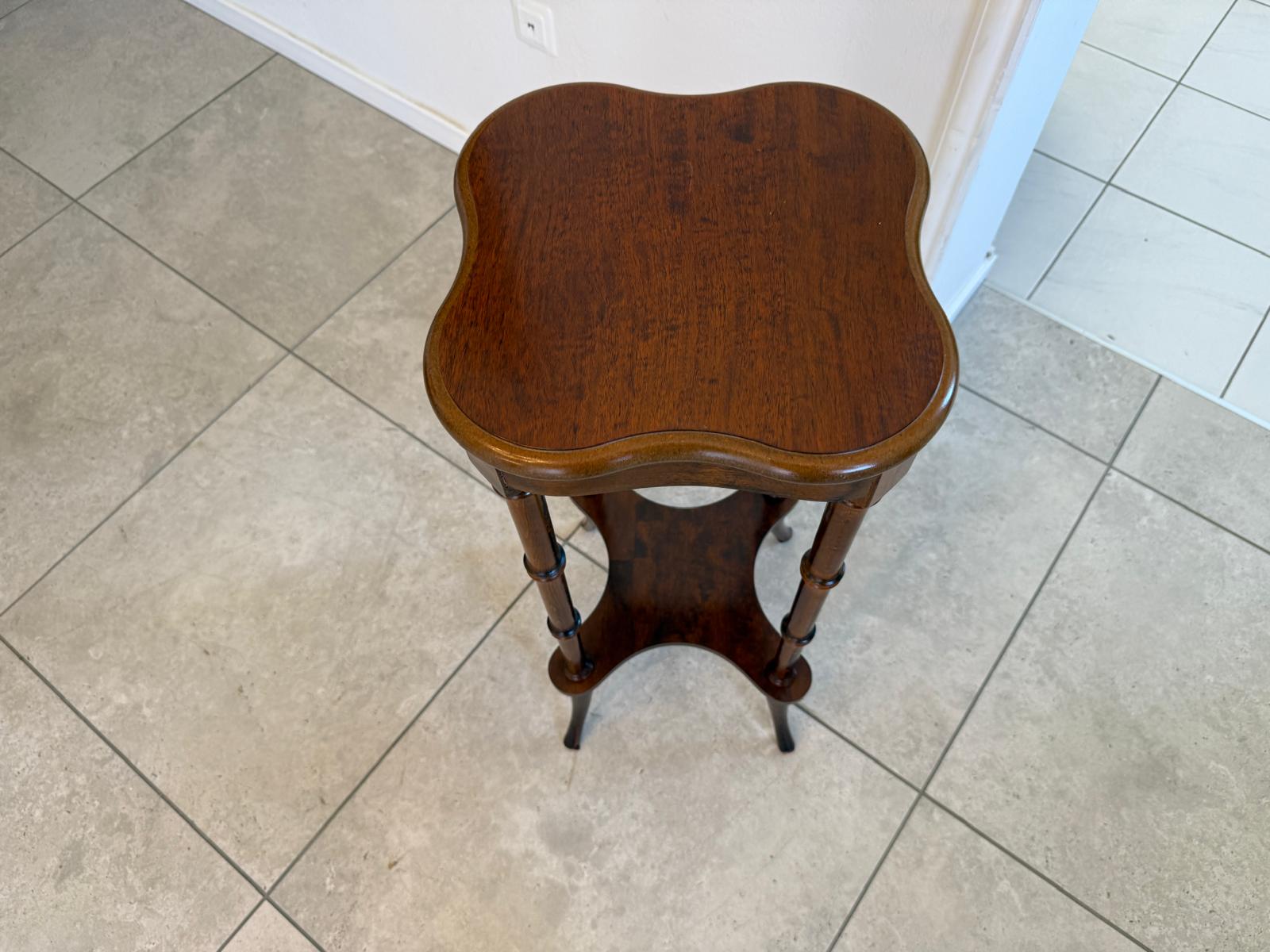 Zierlicher Tisch Barockstil Beistelltisch Blumentisch G2055
