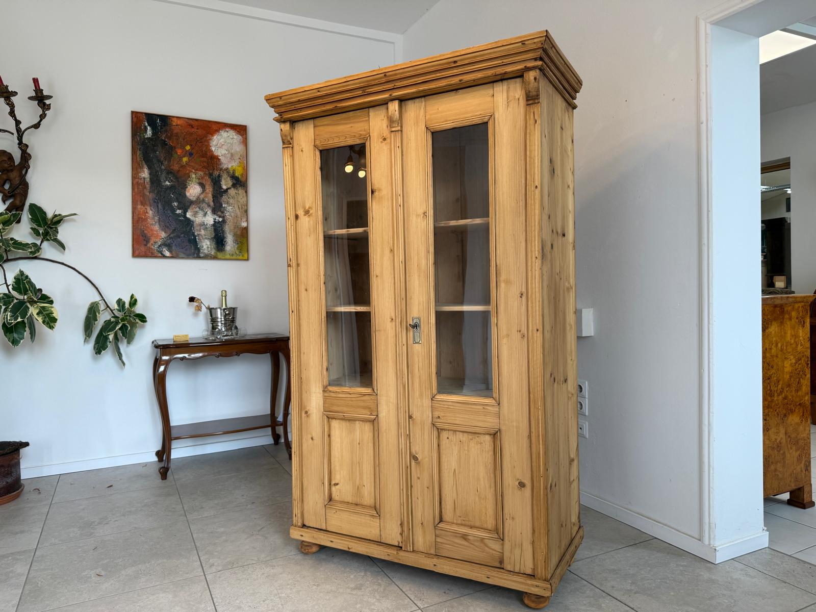 Restaurierte Gründerzeit Bauernvitrine Bauernschrank Bauernvitrine G1823