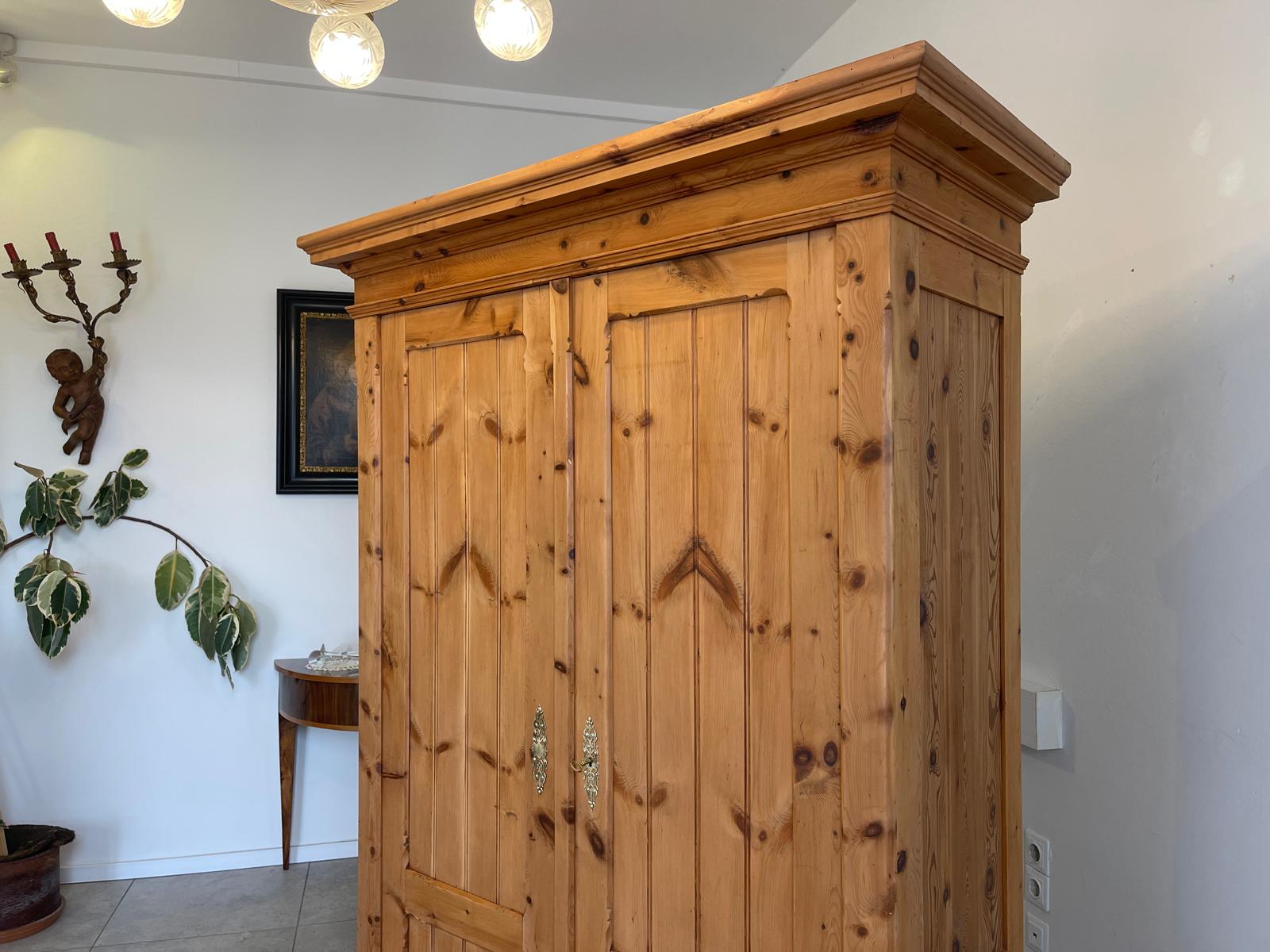 Zirbenholz Schrank Kasten Bauerschrank Kleiderkasten G1159